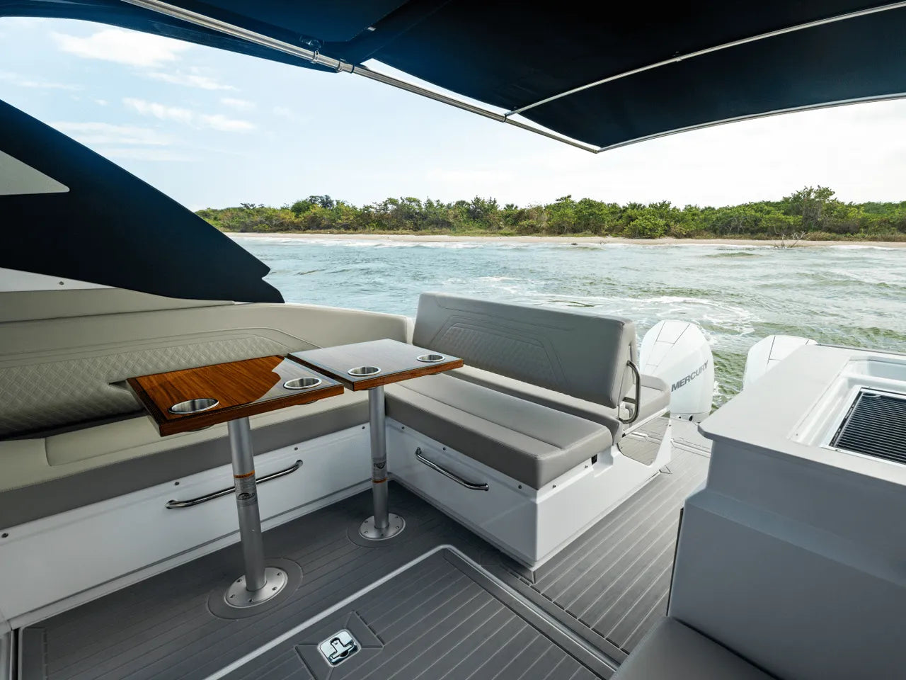 2026 Cruisers Yachts 34 GLS Outboard 34.0 feet, Clearwater, Florida #140