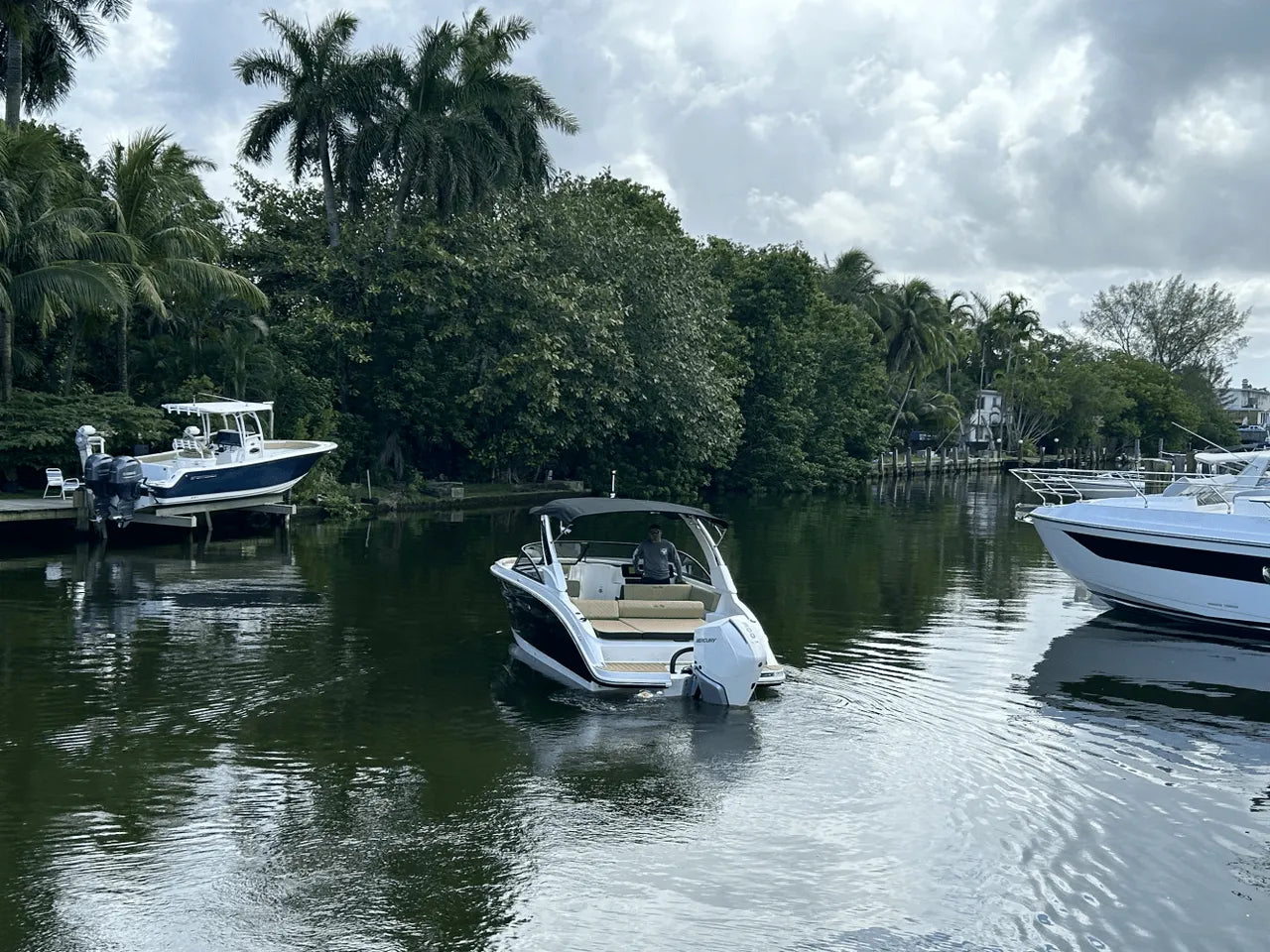 2025 Sea Ray SDX 250 Outboard 25.0 feet, Clearwater, Florida #15
