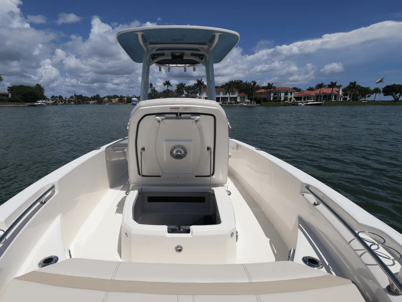 2026 Boston Whaler 220 Dauntless 22.0 feet, Clearwater, Florida #19