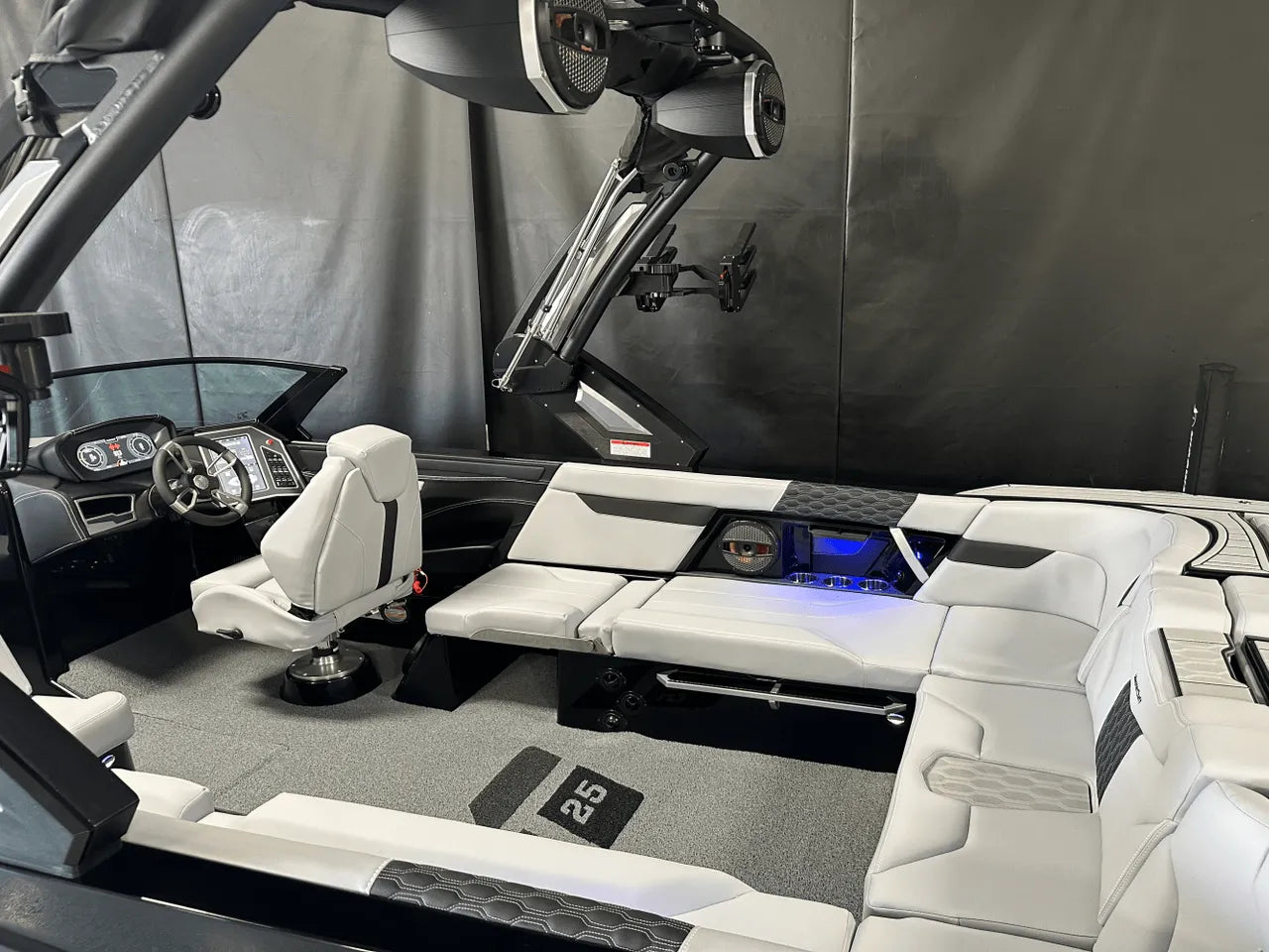 2024 Mastercraft XT25 25.0 feet, Clearwater, Florida #8