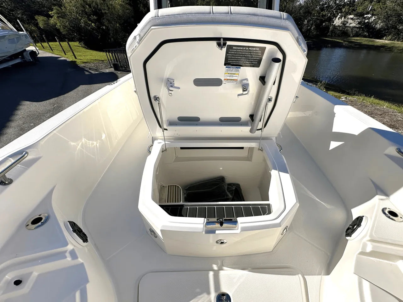 2025 Boston Whaler 280 Dauntless 28.0 feet, Clearwater, Florida #24