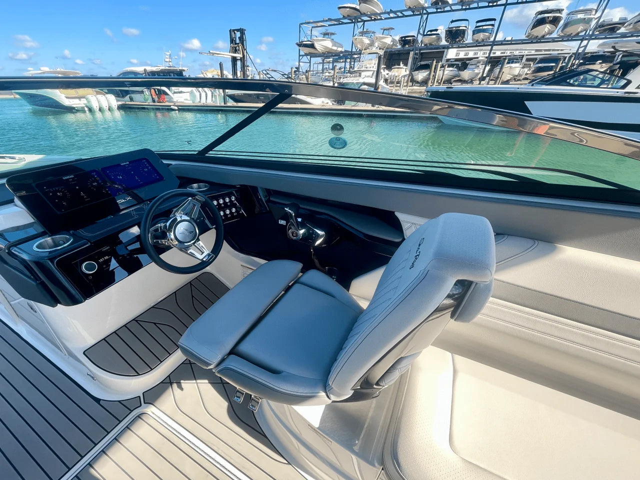 2025 Sea Ray SLX 260 Outboard 26.0 feet, Clearwater, Florida #8