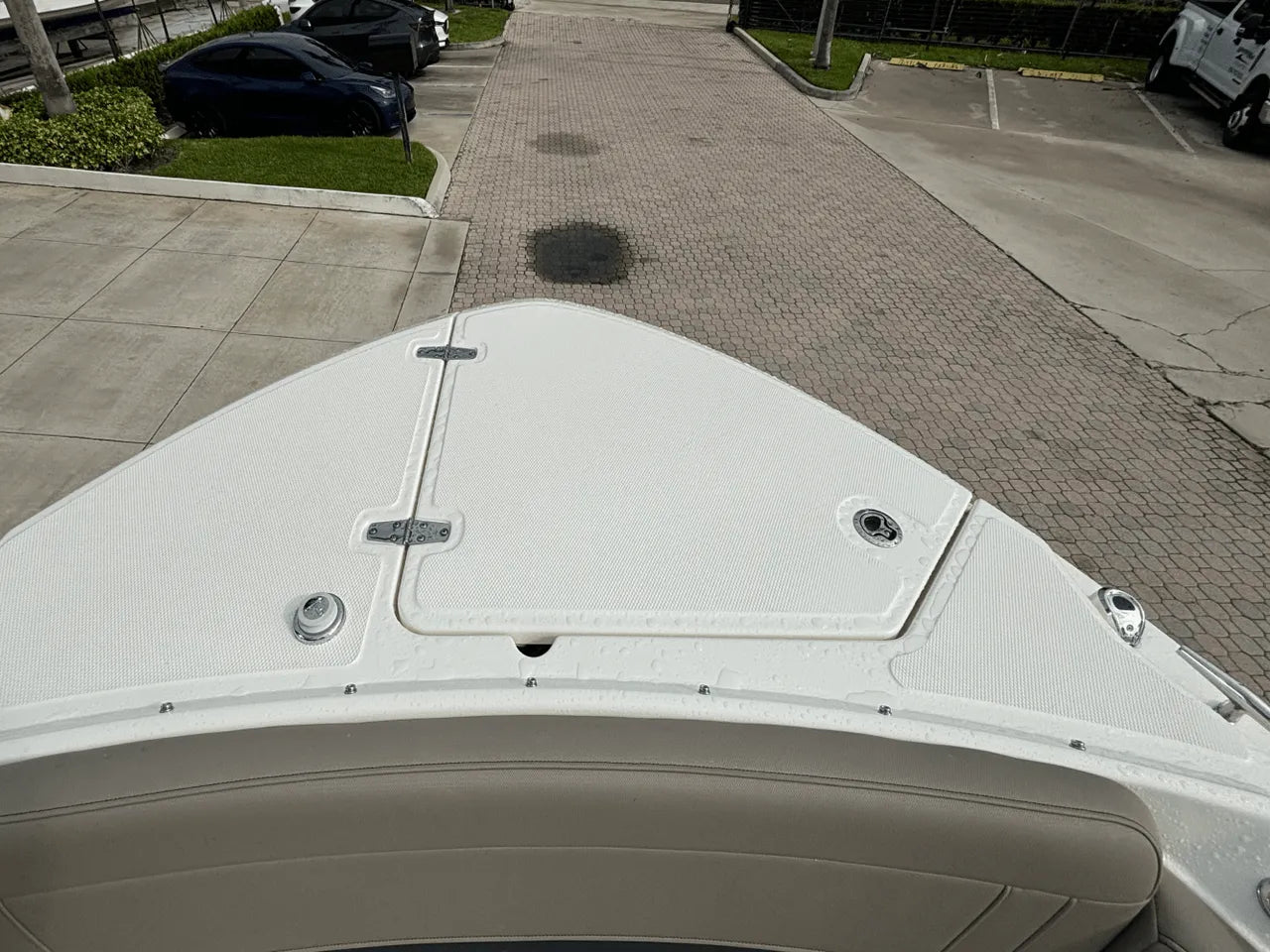 2025 Boston Whaler 240 Vantage 24.0 feet, Clearwater, Florida #27