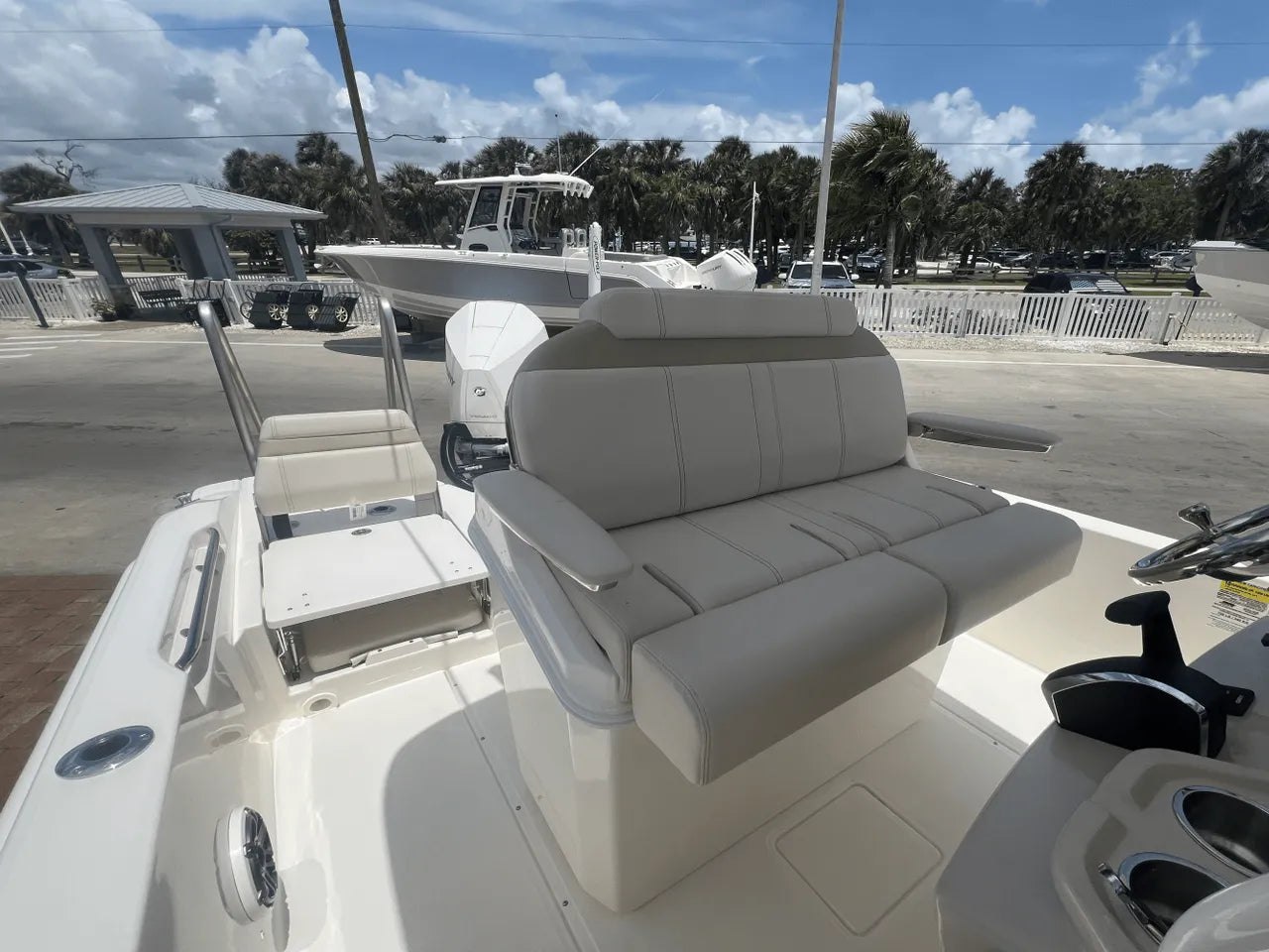 2025 Boston Whaler 250 Dauntless 25.0 feet, Clearwater, Florida #36
