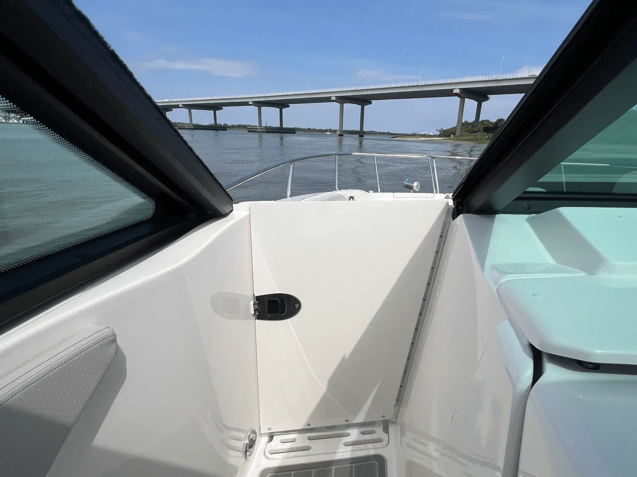 2025 Sea Ray Sundancer 320 Outboard 32.0 feet, Clearwater, Florida #50