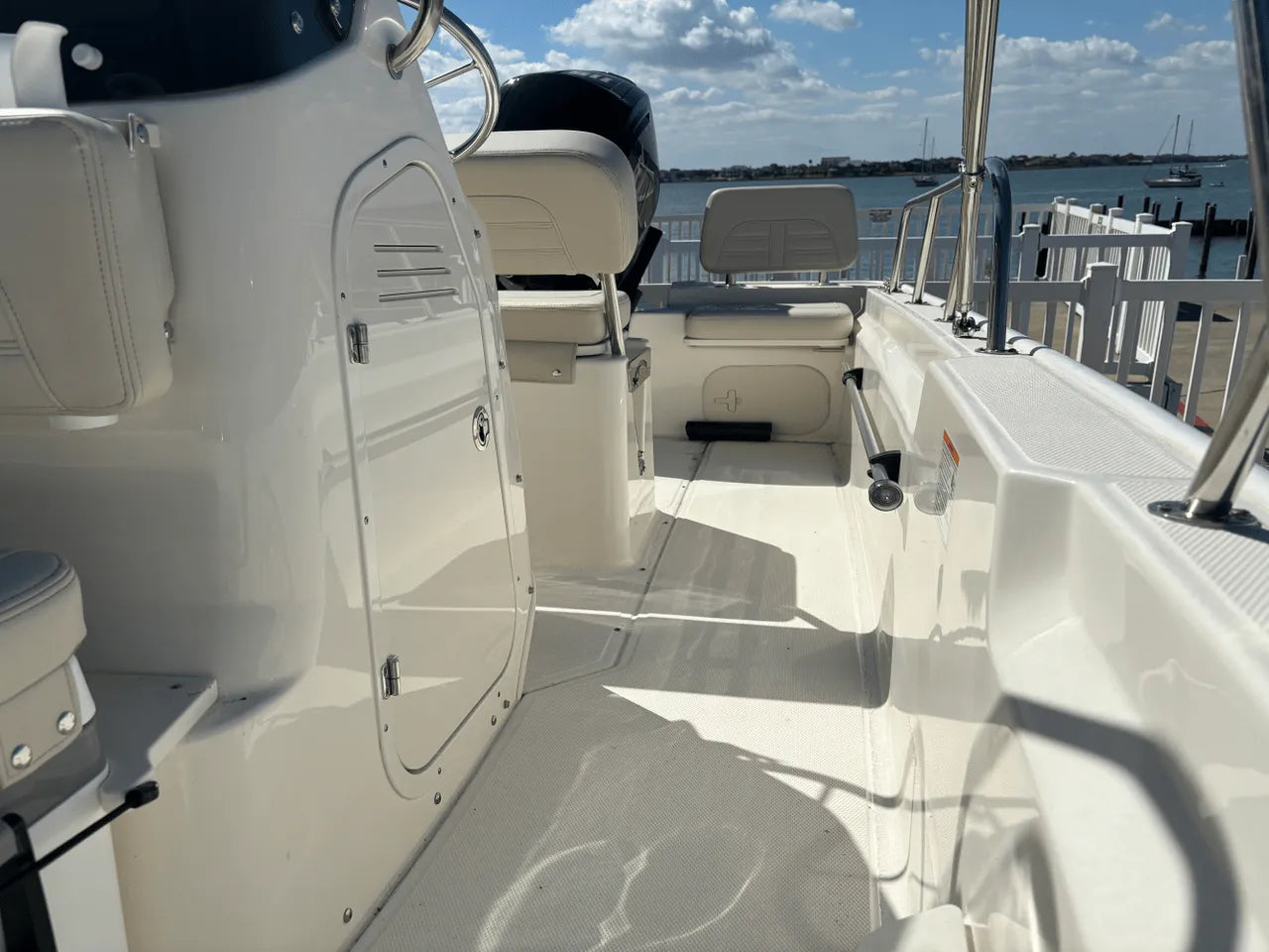 2025 Boston Whaler 170 Montauk 17.0 feet, Clearwater, Florida #7