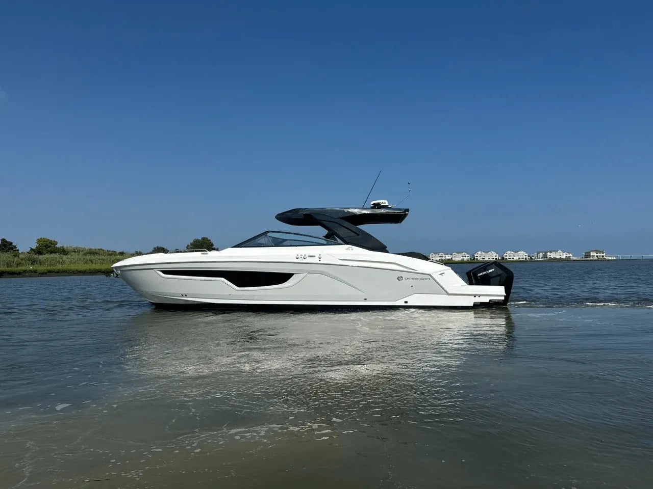 2025 Cruisers Yachts 34 GLS Outboard 34.0 feet, Clearwater, Florida #7