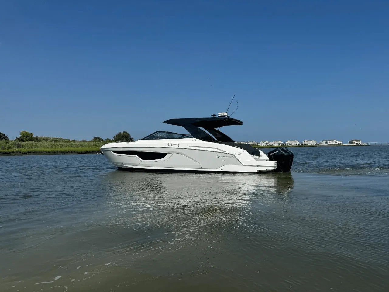2025 Cruisers Yachts 34 GLS Outboard 34.0 feet, Clearwater, Florida #57