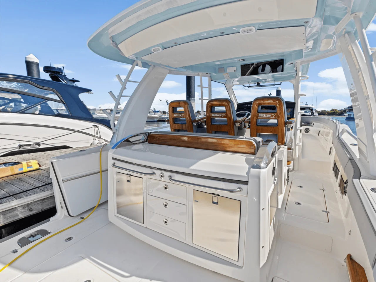 2026 Boston Whaler 420 Outrage 42.0 feet, Clearwater, Florida #16