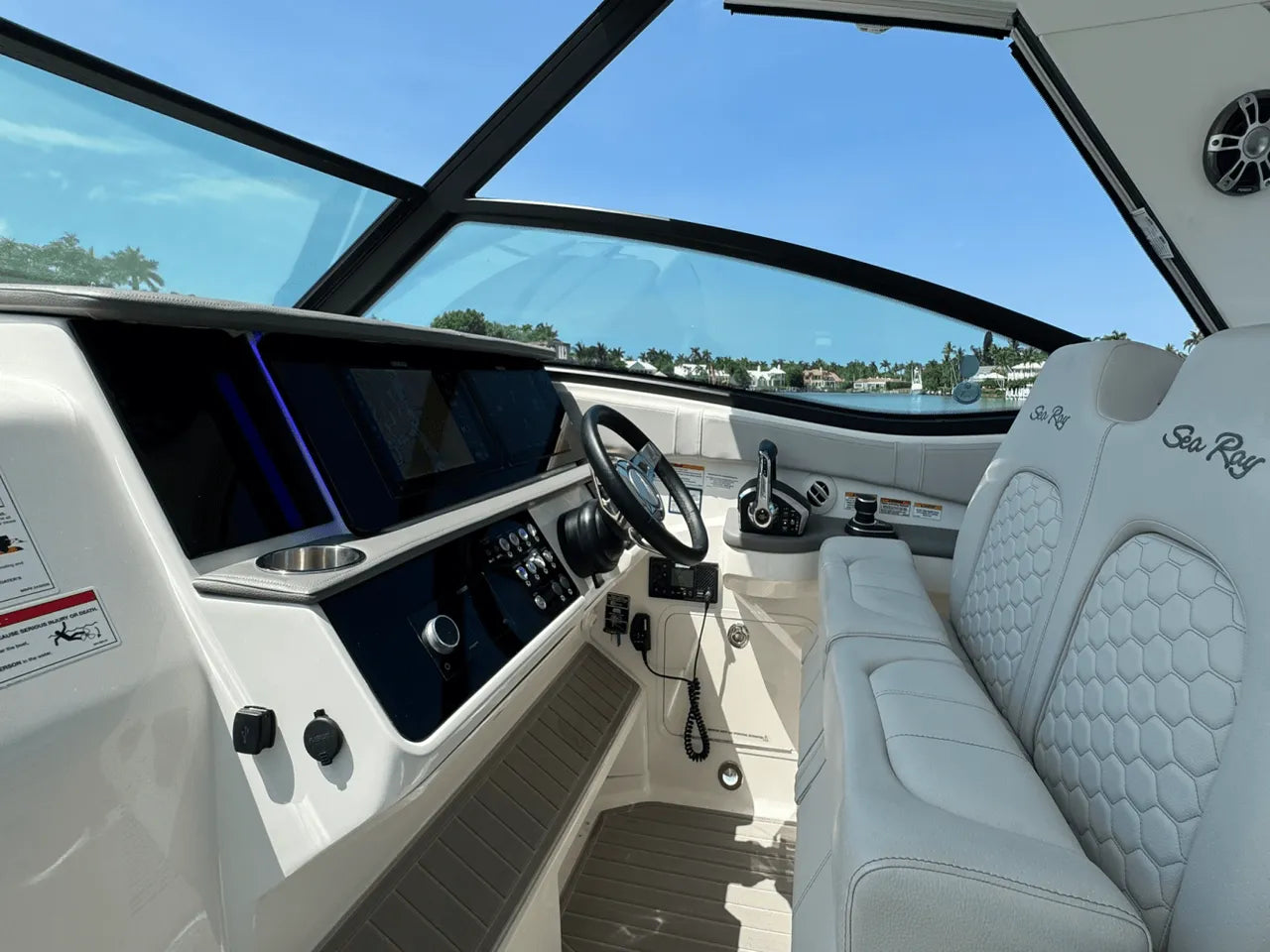 2025 Sea Ray Sundancer 320 Outboard 32.0 feet, Clearwater, Florida #22