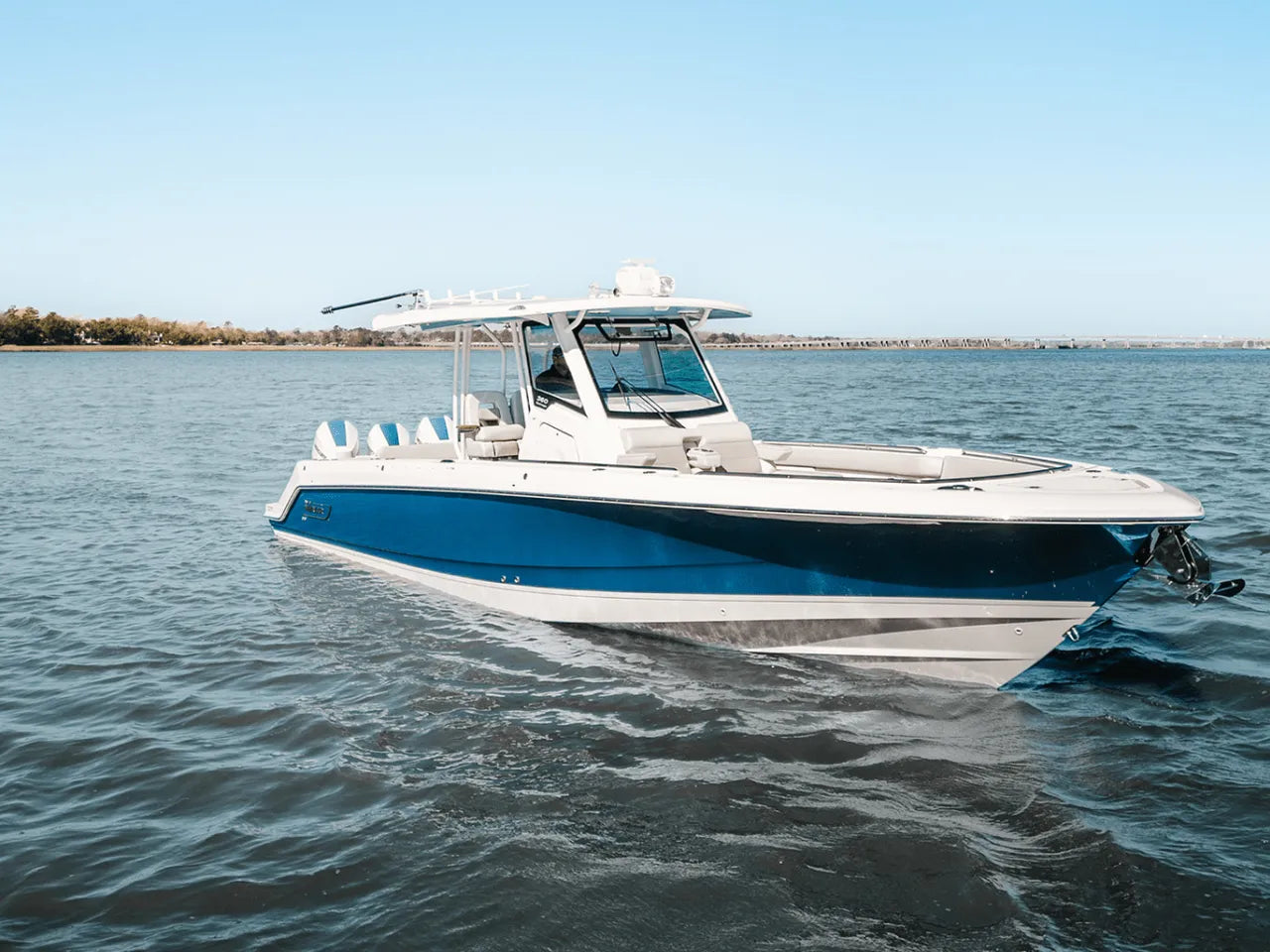 2025 Boston Whaler 360 Outrage 36.0 feet, Clearwater, Florida #1