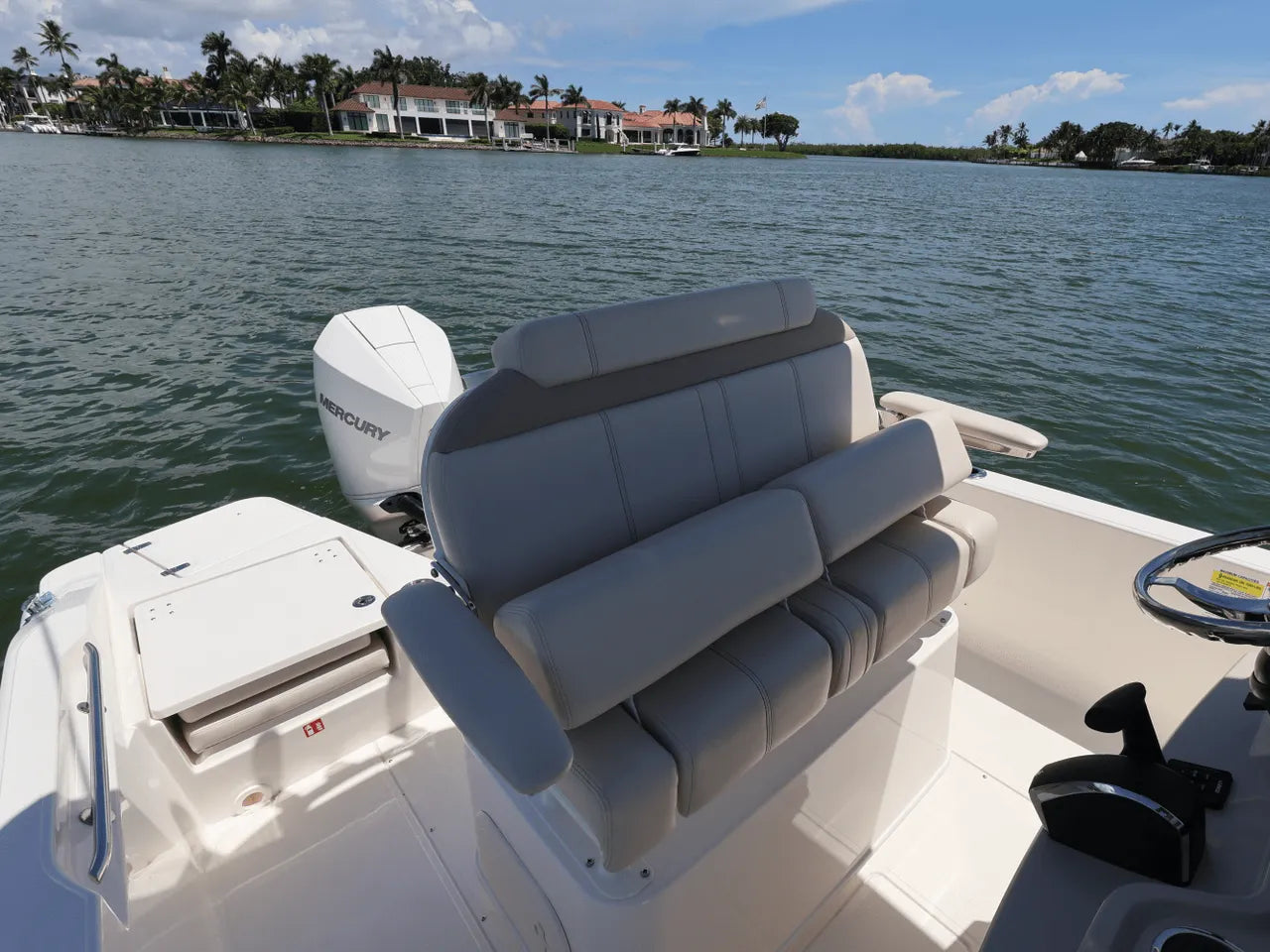 2026 Boston Whaler 220 Dauntless 22.0 feet, Clearwater, Florida #34