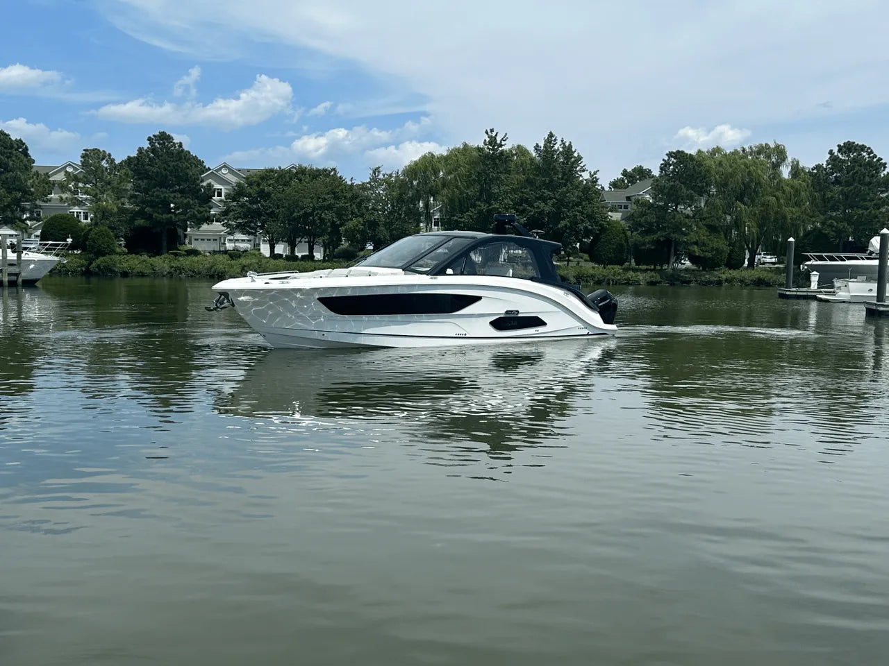 2025 Sea Ray Sundancer 370 Outboard 37.0 feet, Clearwater, Florida #7
