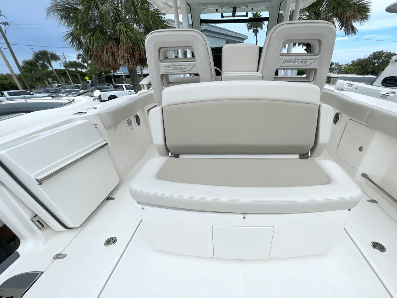 2025 Boston Whaler 330 Outrage 33.0 feet, Clearwater, Florida #17