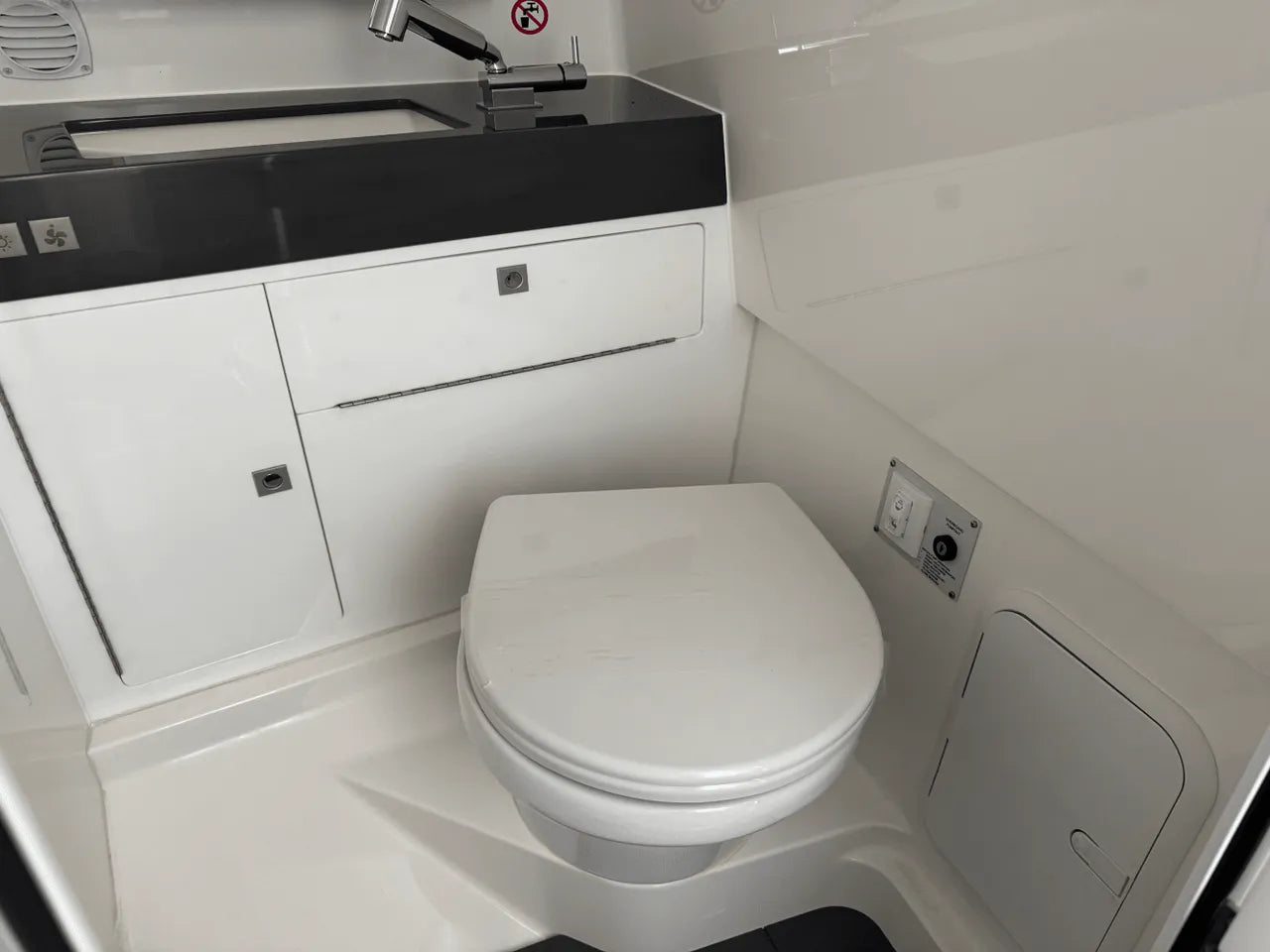 2024 Aviara AV36 Outboard 36.0 feet, Clearwater, Florida #44