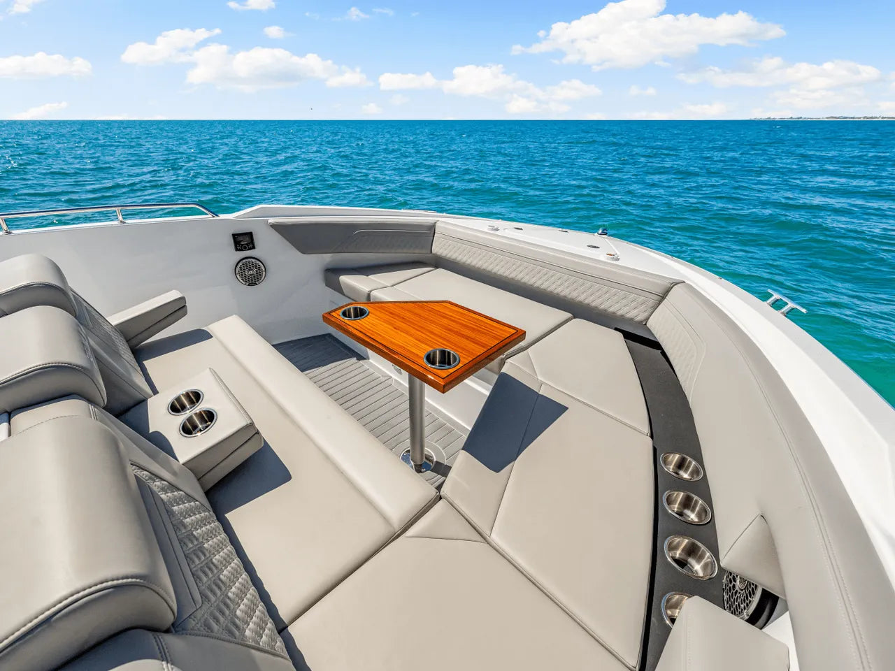 2025 Cruisers Yachts 38 GLS Outboard 38.0 feet, Clearwater, Florida #50