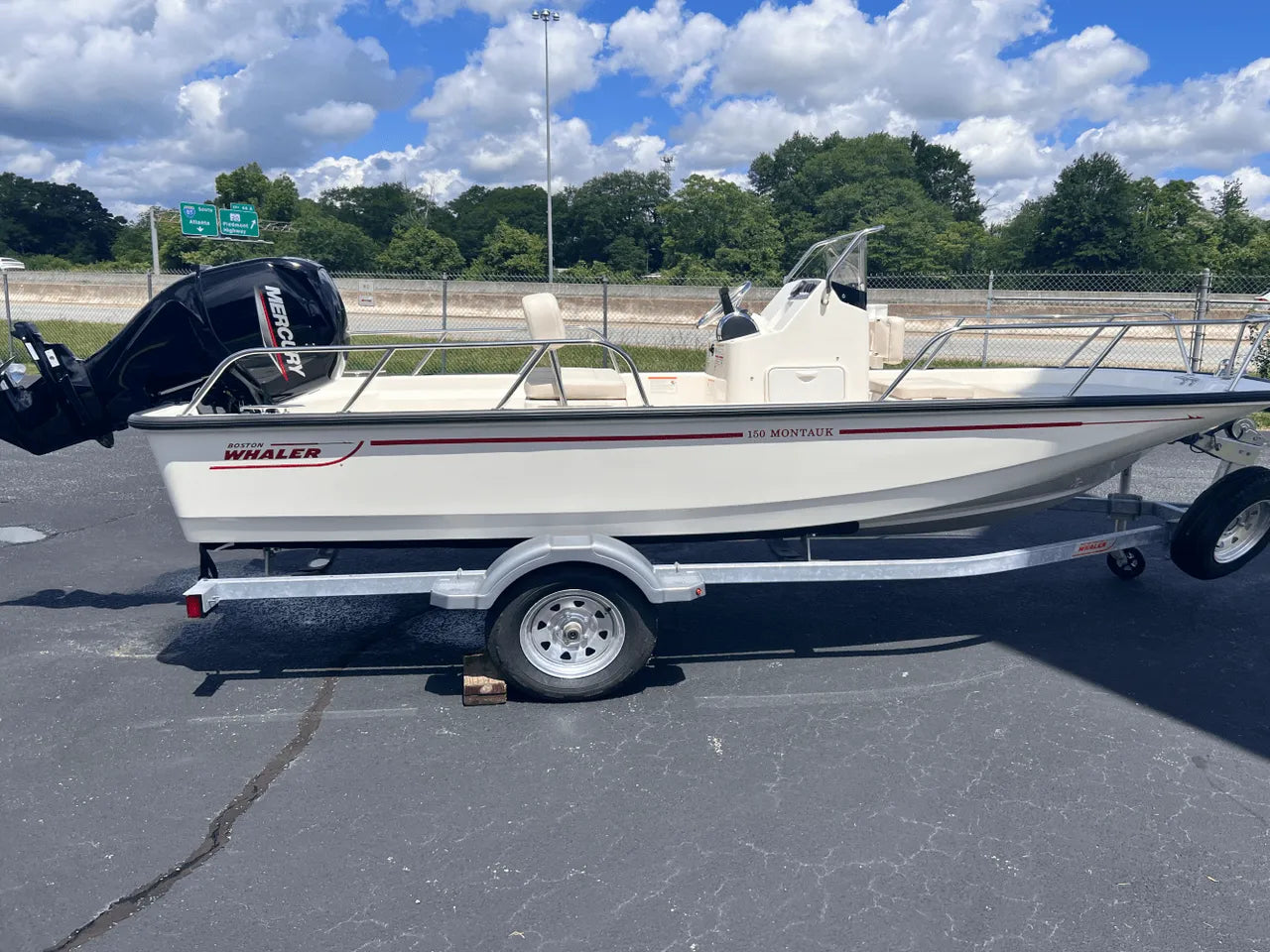 2025 Boston Whaler 150 Montauk 15.0 feet, Clearwater, Florida #6
