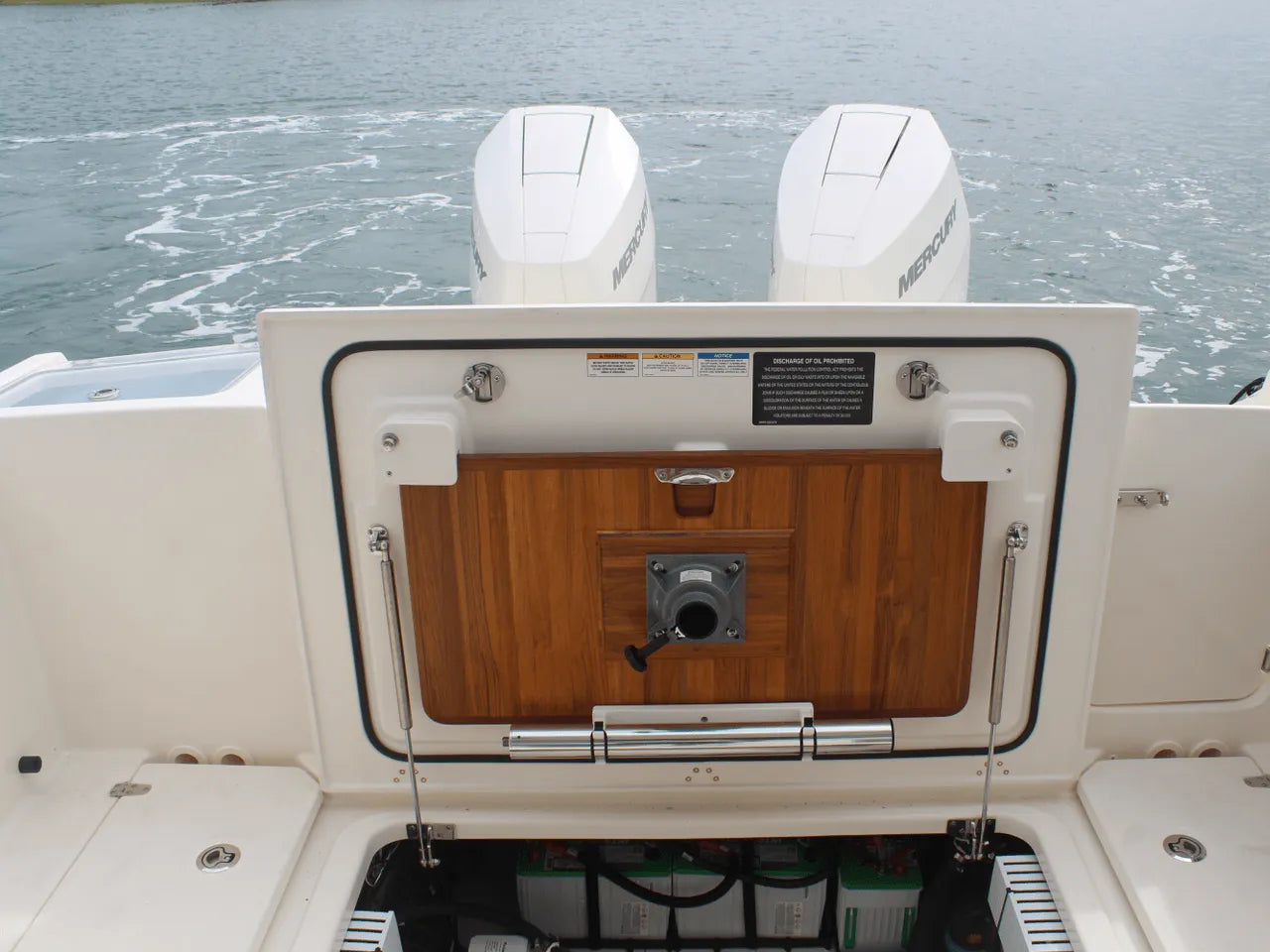 2026 Boston Whaler 330 Vantage 33.0 feet, Clearwater, Florida #23