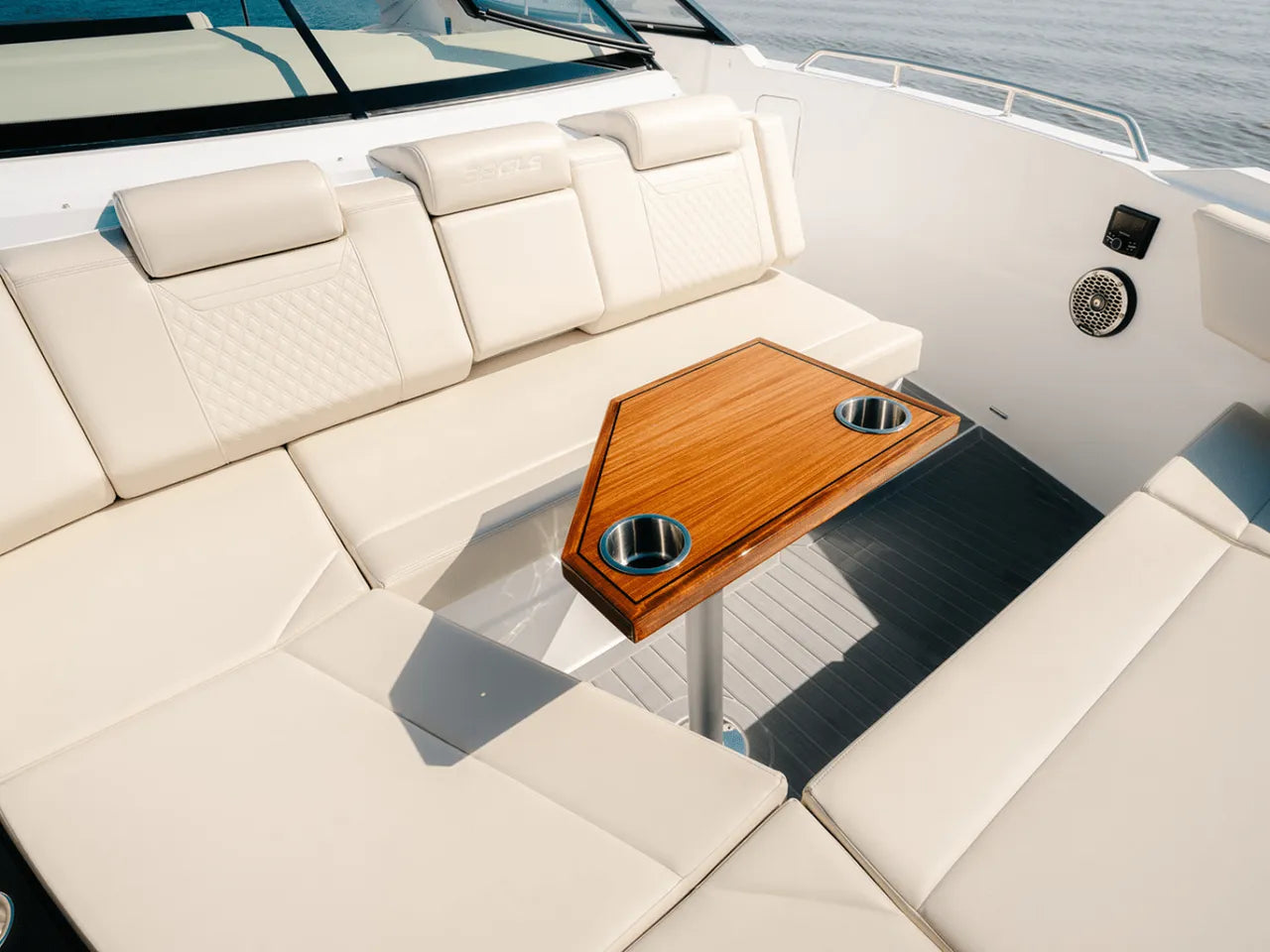 2025 Cruisers Yachts 38 GLS Outboard 38.0 feet, Clearwater, Florida #27