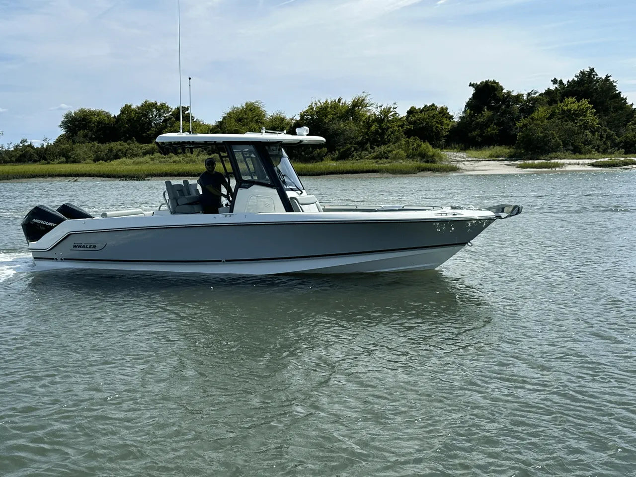 2025 Boston Whaler 250 Outrage 25.0 feet, Clearwater, Florida #4