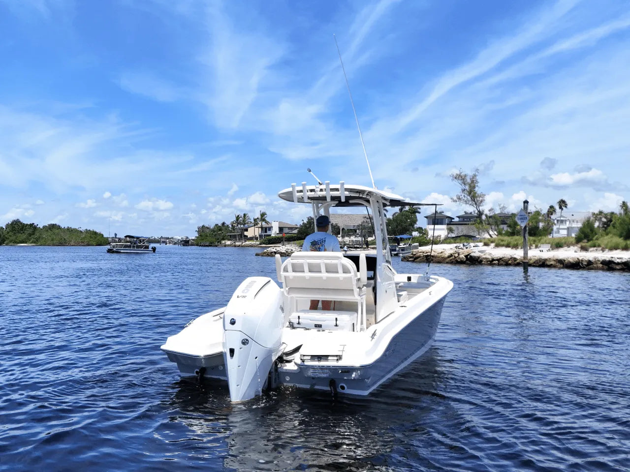 2026 Boston Whaler 220 Dauntless 22.0 feet, Clearwater, Florida #3