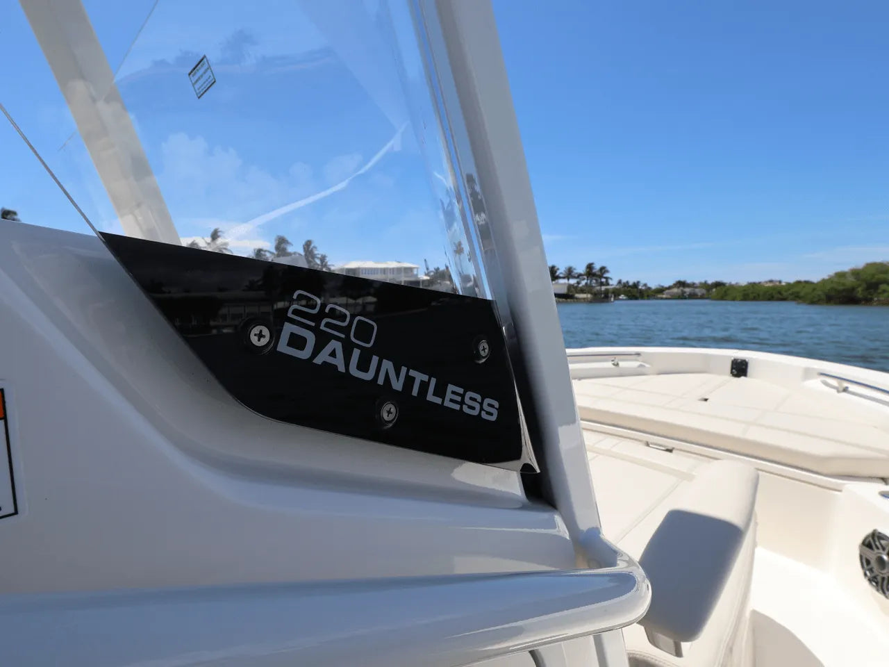 2026 Boston Whaler 220 Dauntless 22.0 feet, Clearwater, Florida #26