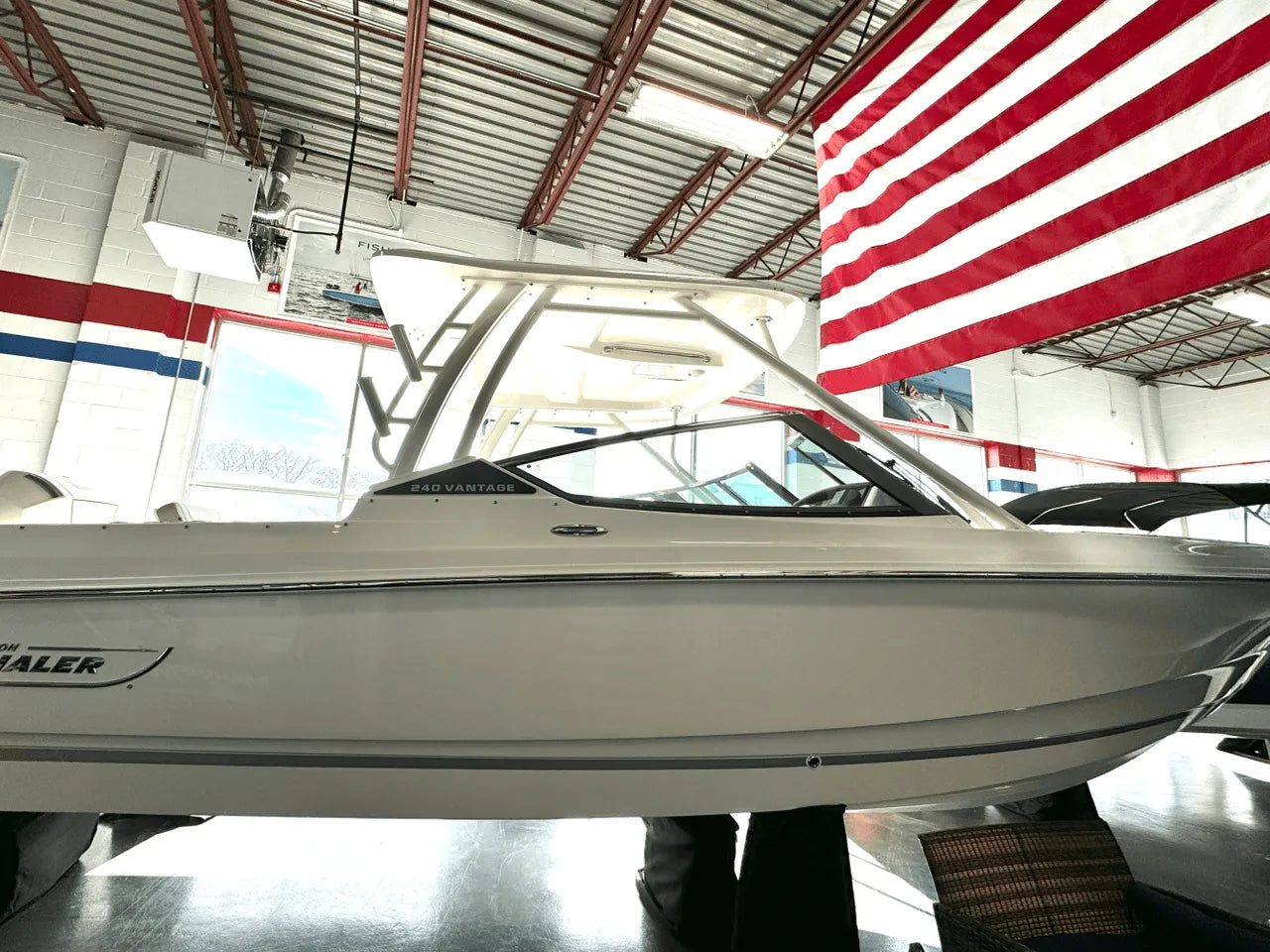 2025 Boston Whaler 240 Vantage 24.0 feet, Clearwater, Florida #2