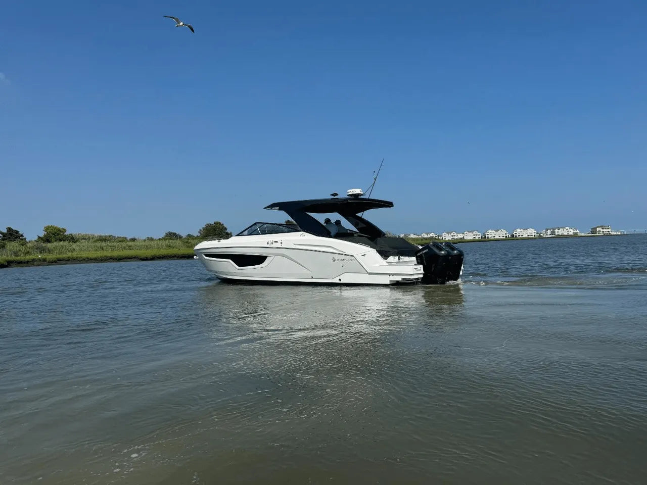 2025 Cruisers Yachts 34 GLS Outboard 34.0 feet, Clearwater, Florida #9