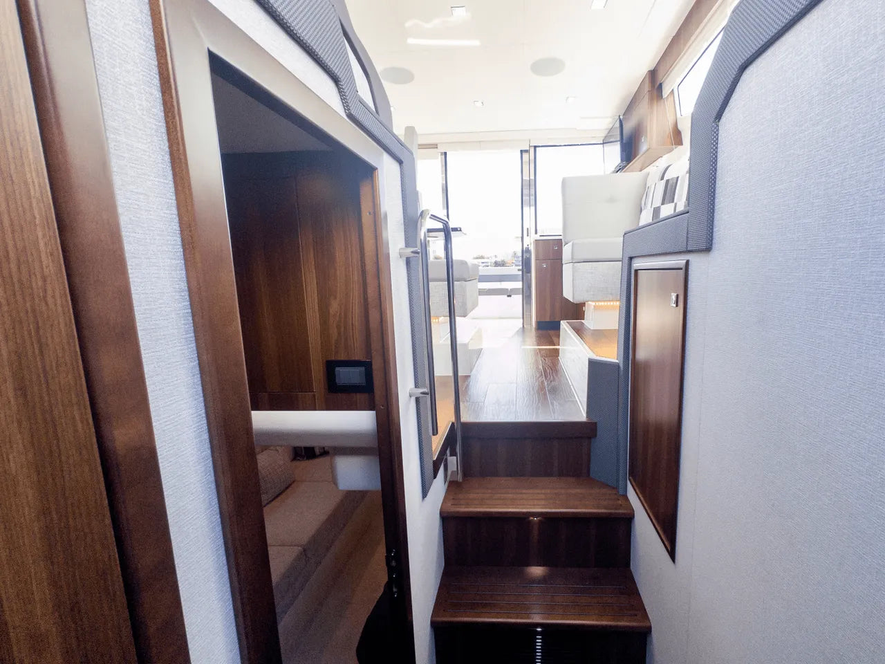 2024 Cruisers Yachts 42 Cantius 42.0 feet, Clearwater, Florida #50