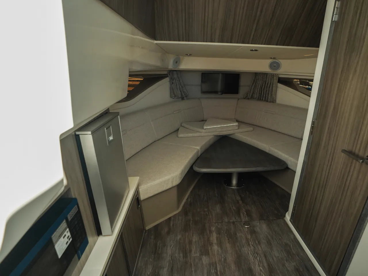 2025 Sea Ray Sundancer 320 Outboard 32.0 feet, Clearwater, Florida #29