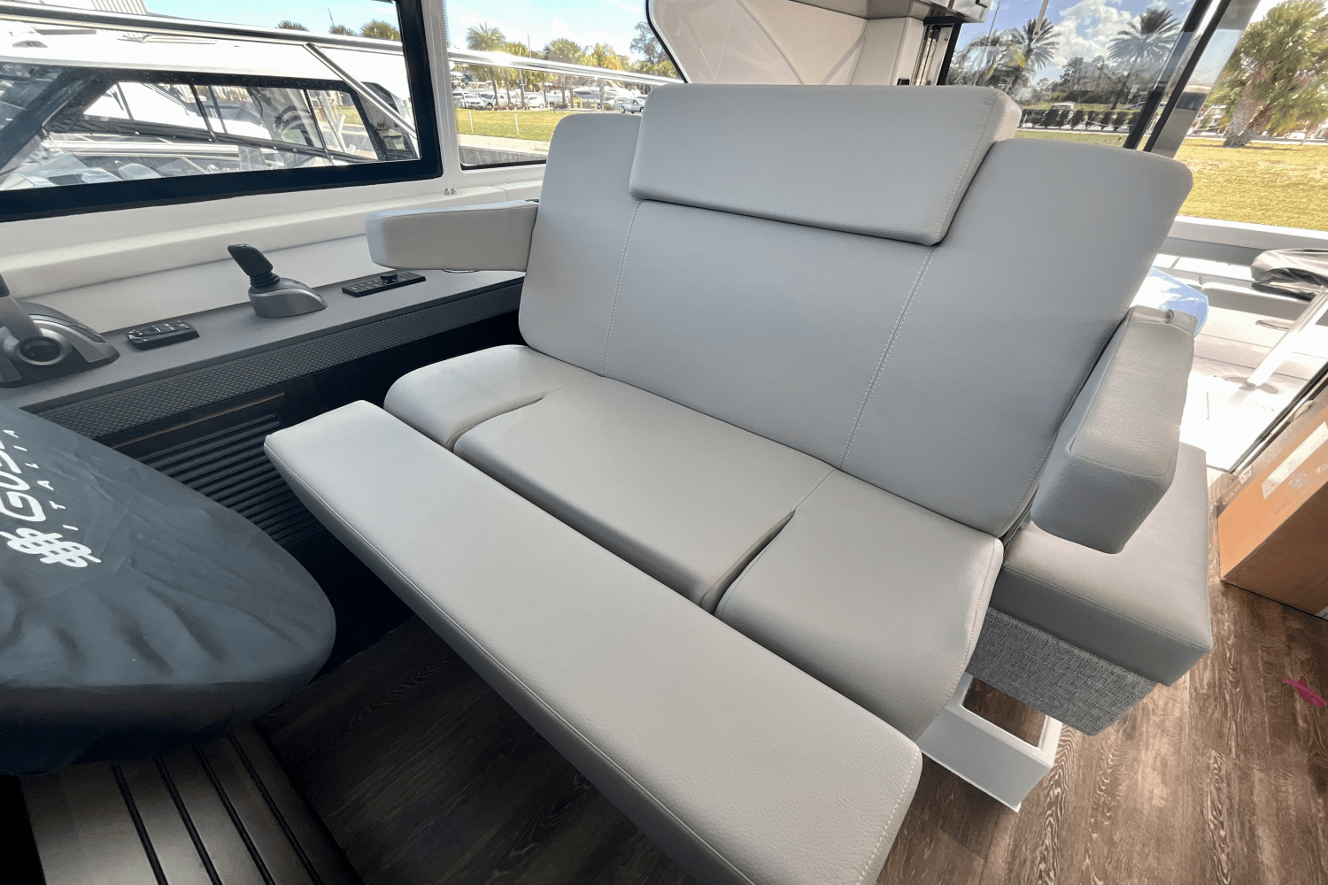 2024 Cruisers Yachts 42 Cantius 42.0 feet, Clearwater, Florida #12