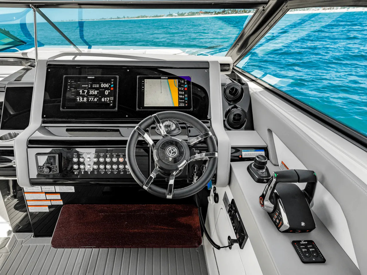 2025 Cruisers Yachts 38 GLS Outboard 38.0 feet, Clearwater, Florida #17