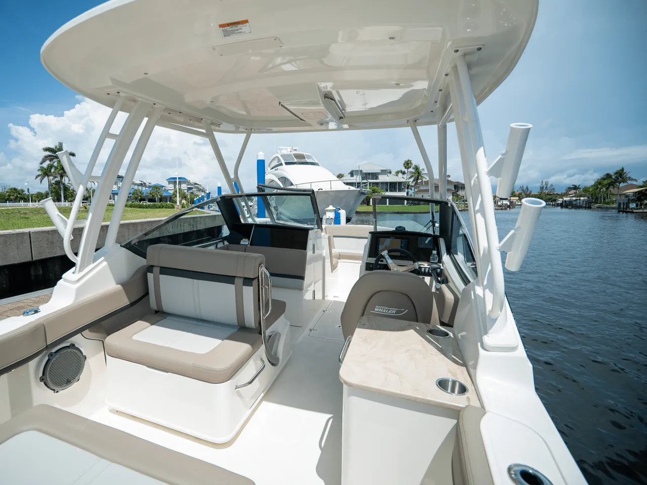 2025 Boston Whaler 240 Vantage 24.0 feet, Clearwater, Florida #7