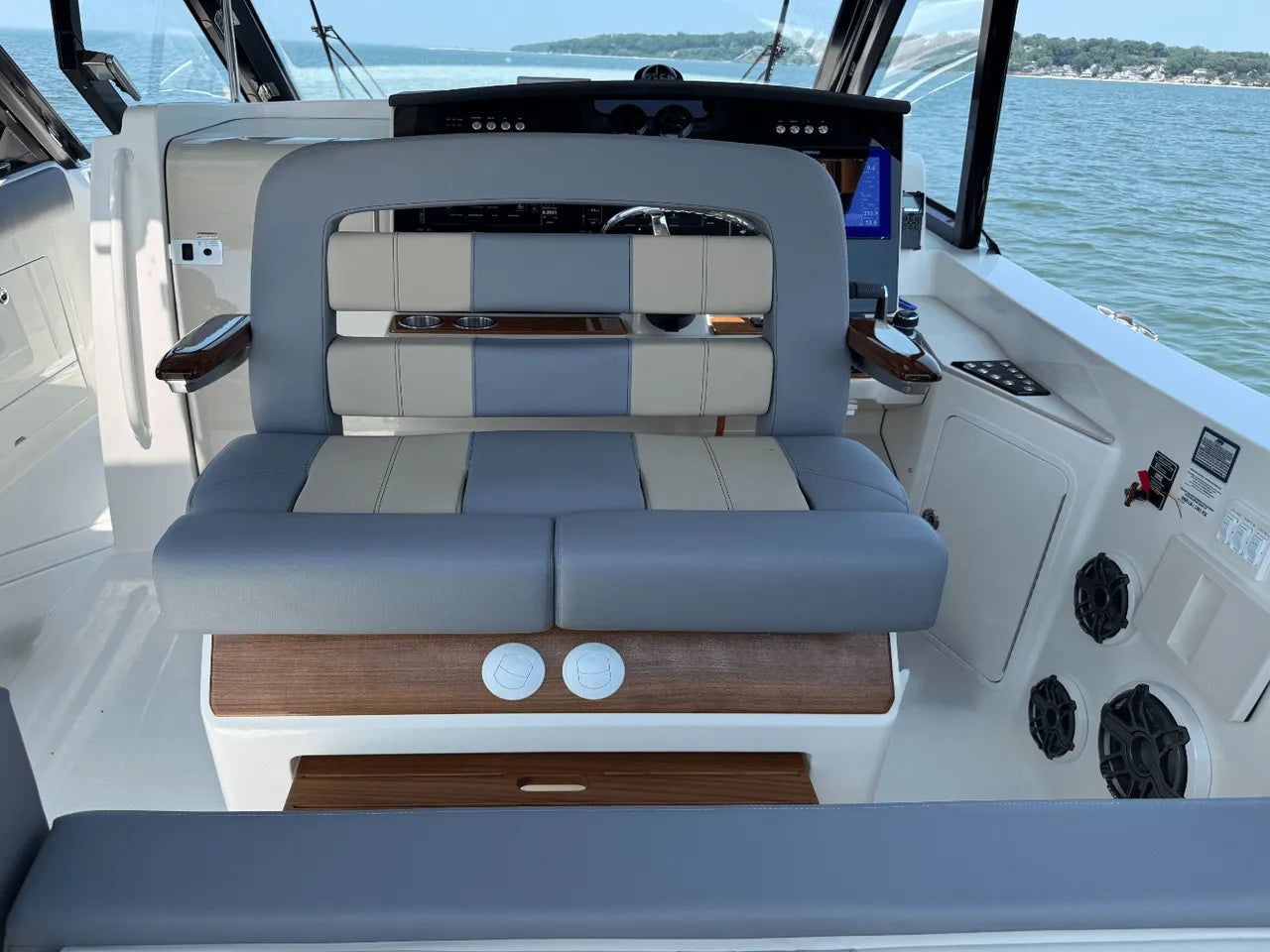 2025 Boston Whaler 380 Realm 38.0 feet, Clearwater, Florida #28