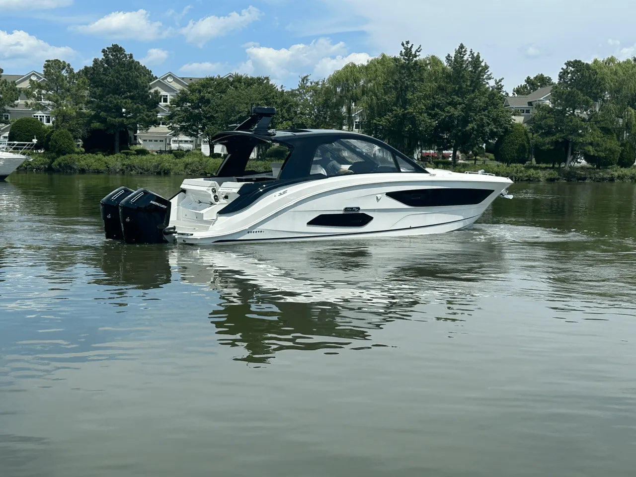 2025 Sea Ray Sundancer 370 Outboard 37.0 feet, Clearwater, Florida #3
