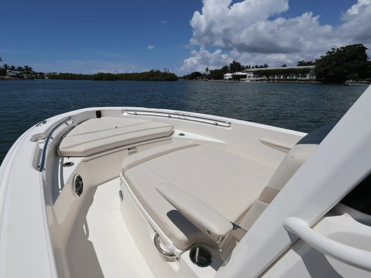 2026 Boston Whaler 220 Dauntless 22.0 feet, Clearwater, Florida #11