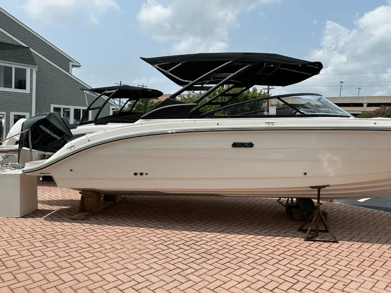 2025 Sea Ray SDX 250 Outboard 25.0 feet, Clearwater, Florida #2