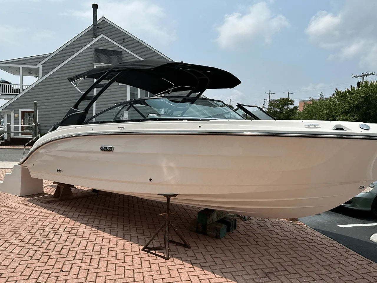 2025 Sea Ray SDX 250 Outboard 25.0 feet, Clearwater, Florida #1