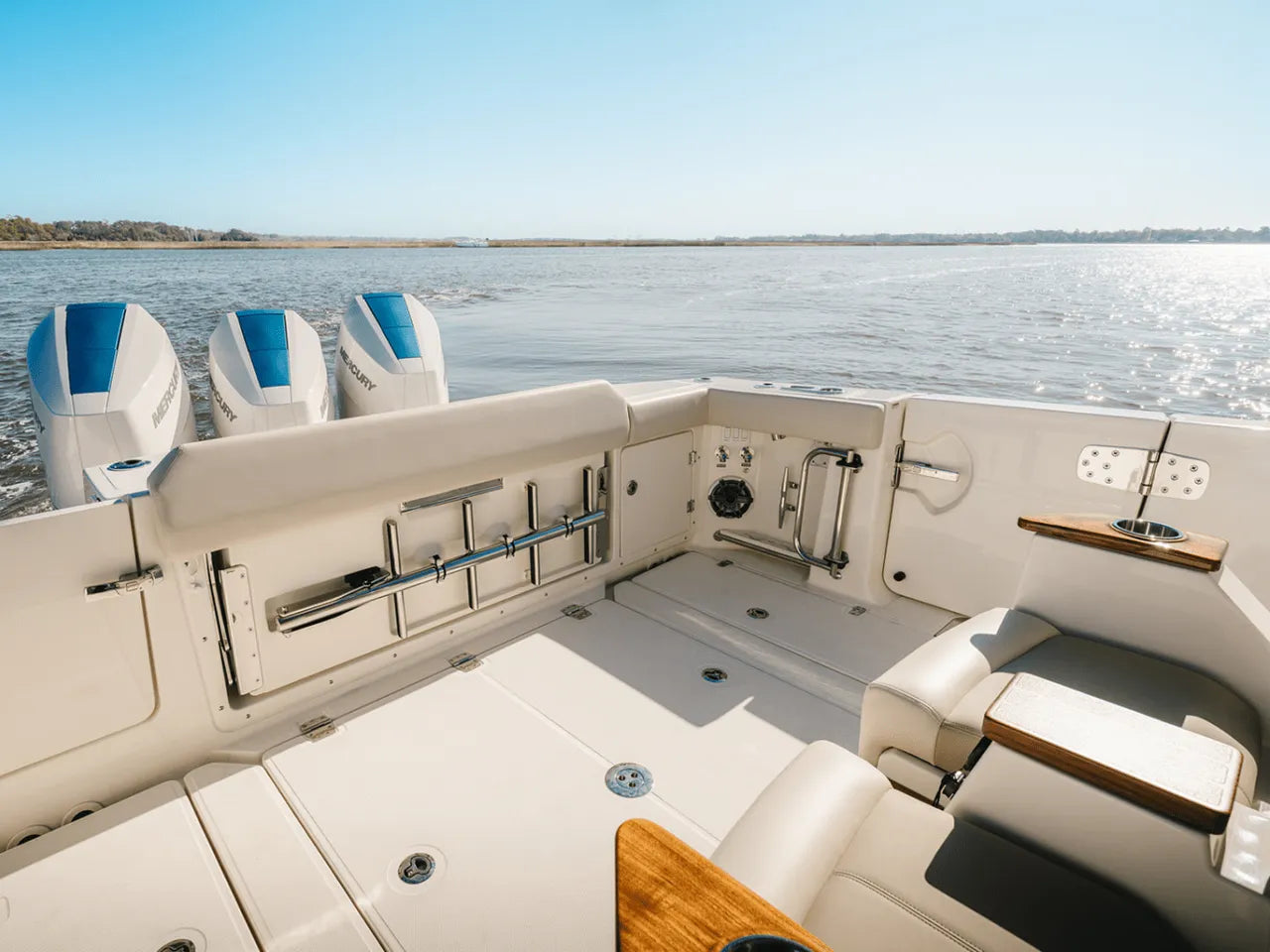 2025 Boston Whaler 360 Outrage 36.0 feet, Clearwater, Florida #8