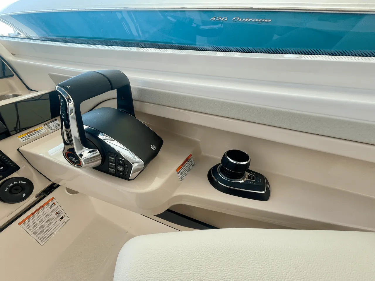 2025 Boston Whaler 280 Vantage 28.0 feet, Clearwater, Florida #23