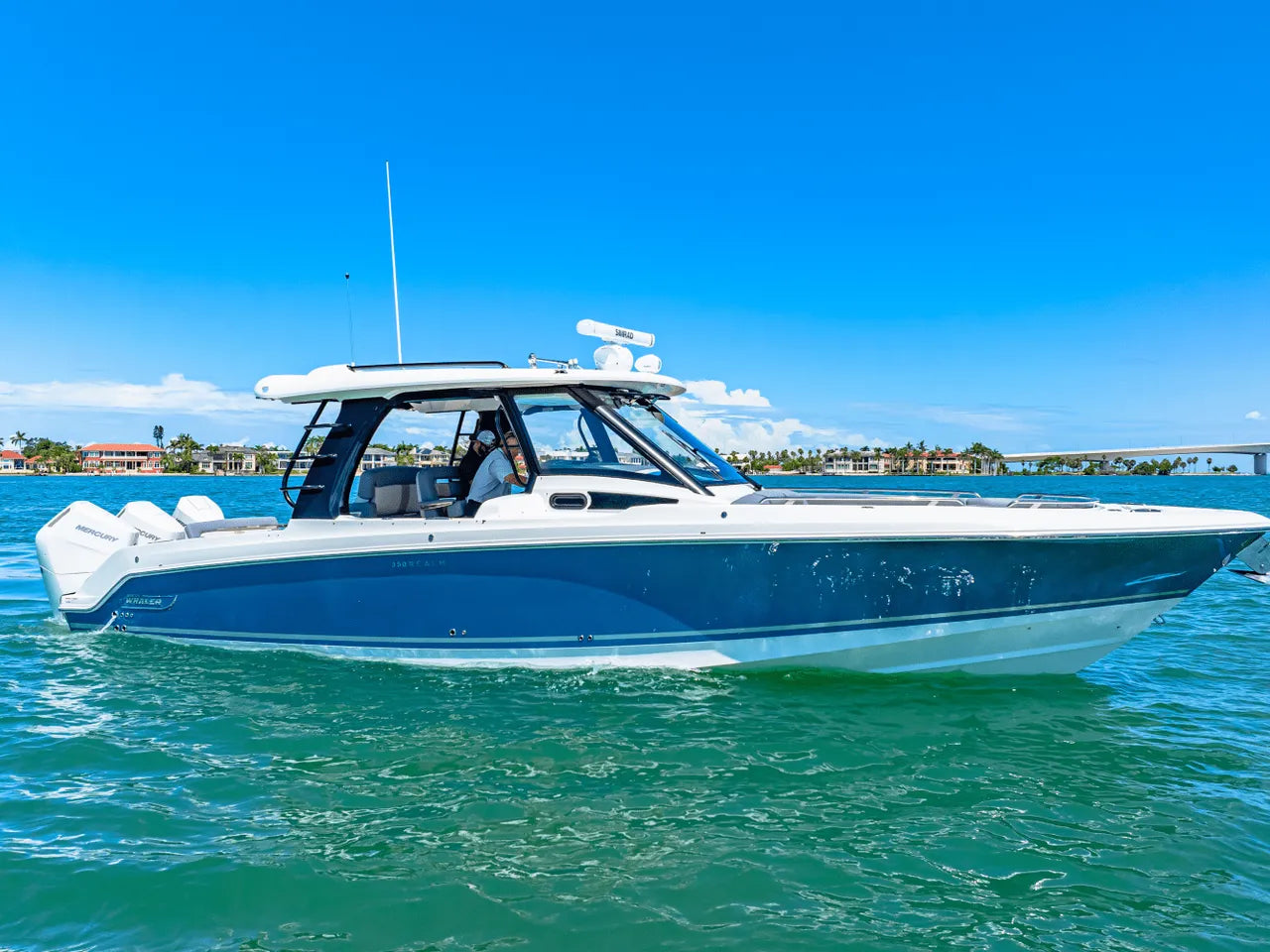 2025 Boston Whaler 350 Realm 35.0 feet, Clearwater, Florida #3
