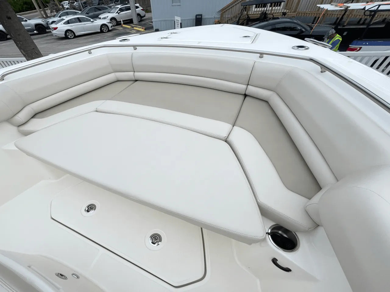 2025 Boston Whaler 330 Outrage 33.0 feet, Clearwater, Florida #31