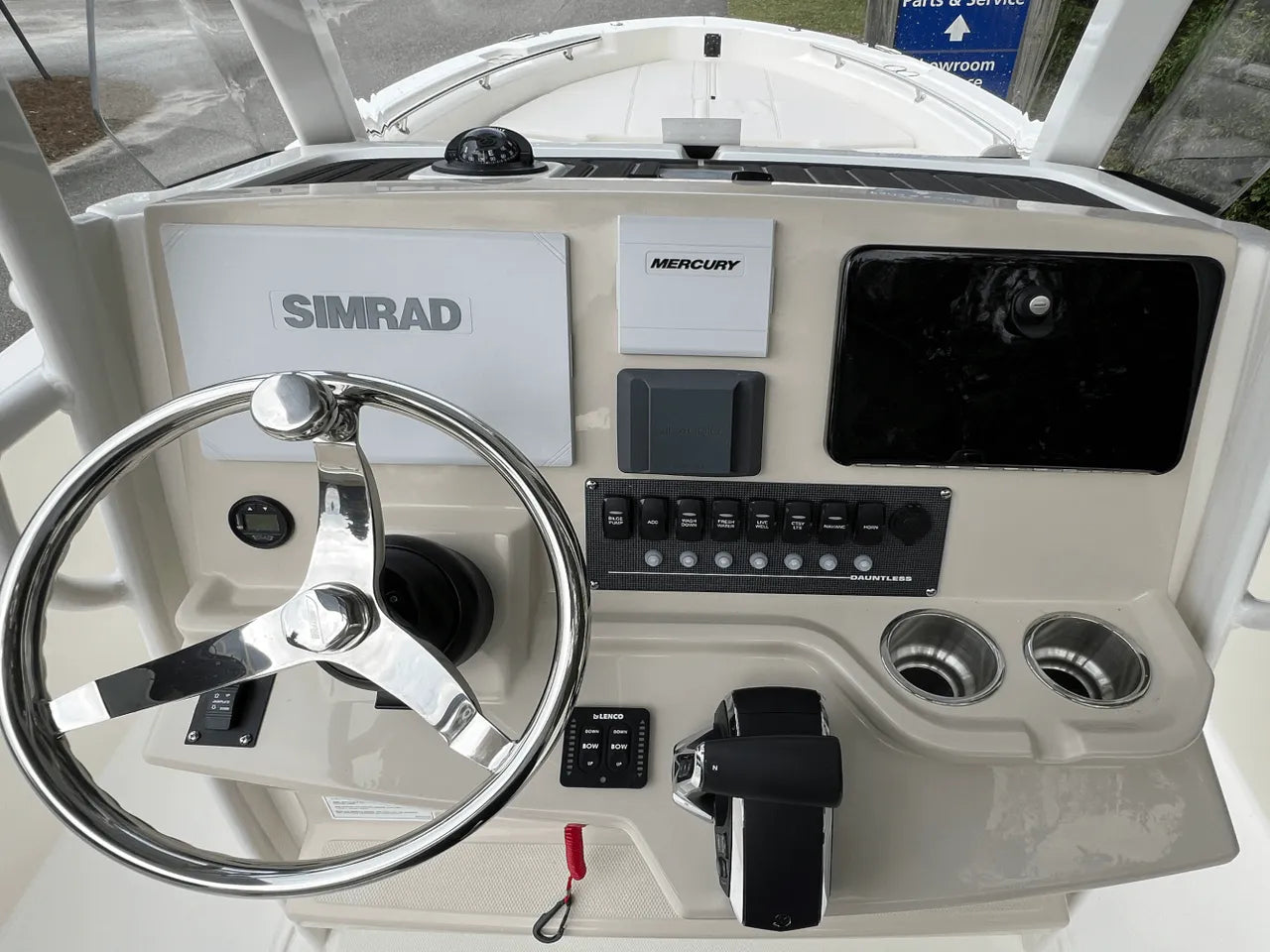 2025 Boston Whaler 250 Dauntless 25.0 feet, Clearwater, Florida #8