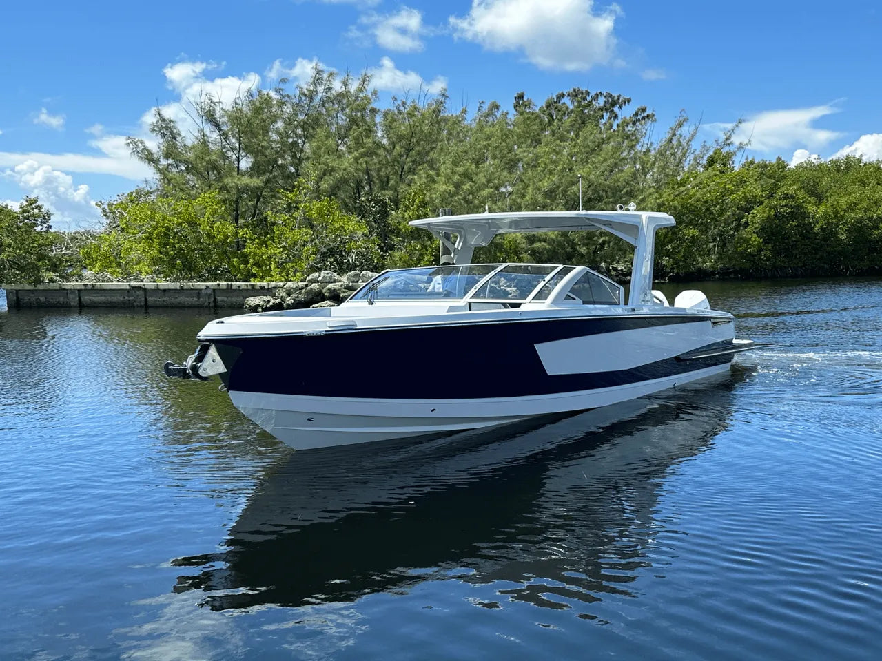 2024 Aviara AV32 Outboard 32.0 feet, Clearwater, Florida #2