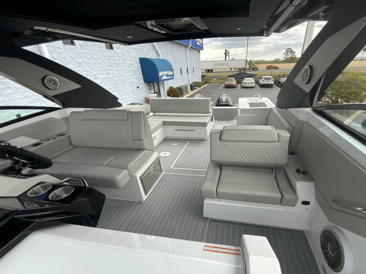 2024 Cruisers Yachts 34 GLS Outboard 34.0 feet, Clearwater, Florida #22