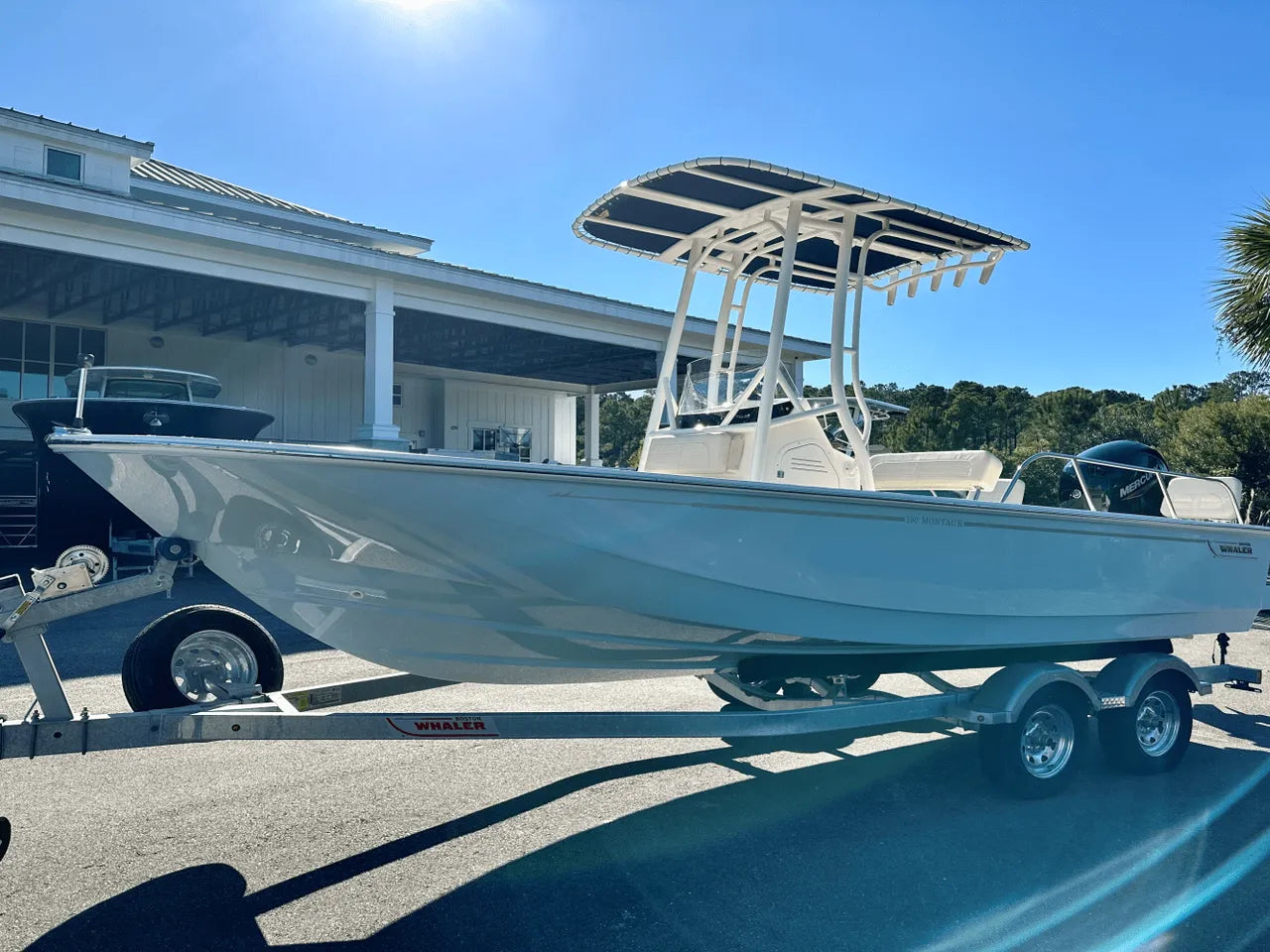 2025 Boston Whaler 190 Montauk 19.0 feet, Clearwater, Florida #3