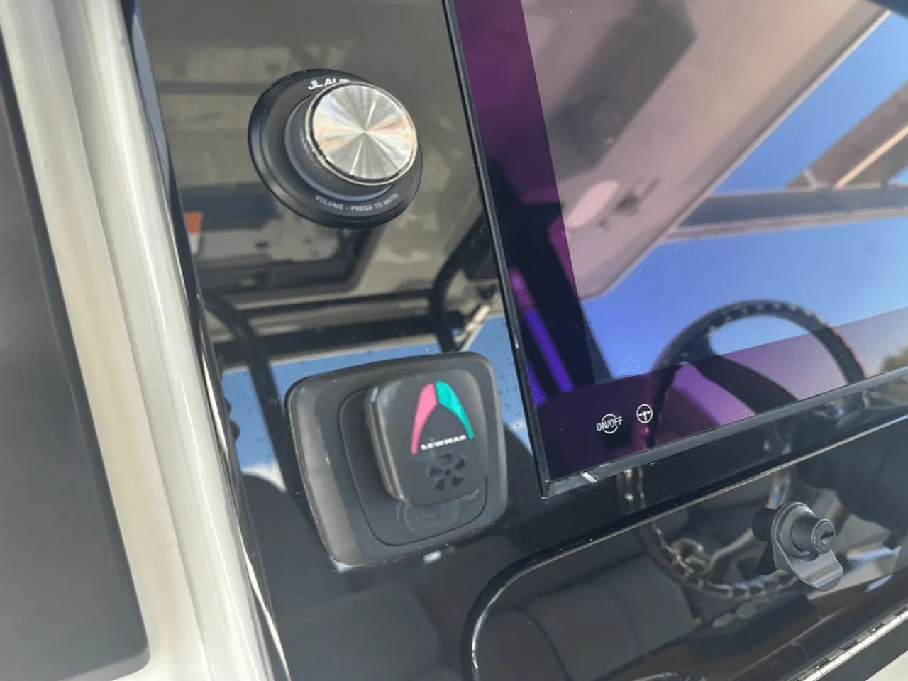 2025 Boston Whaler 360 Outrage 36.0 feet, Clearwater, Florida #20