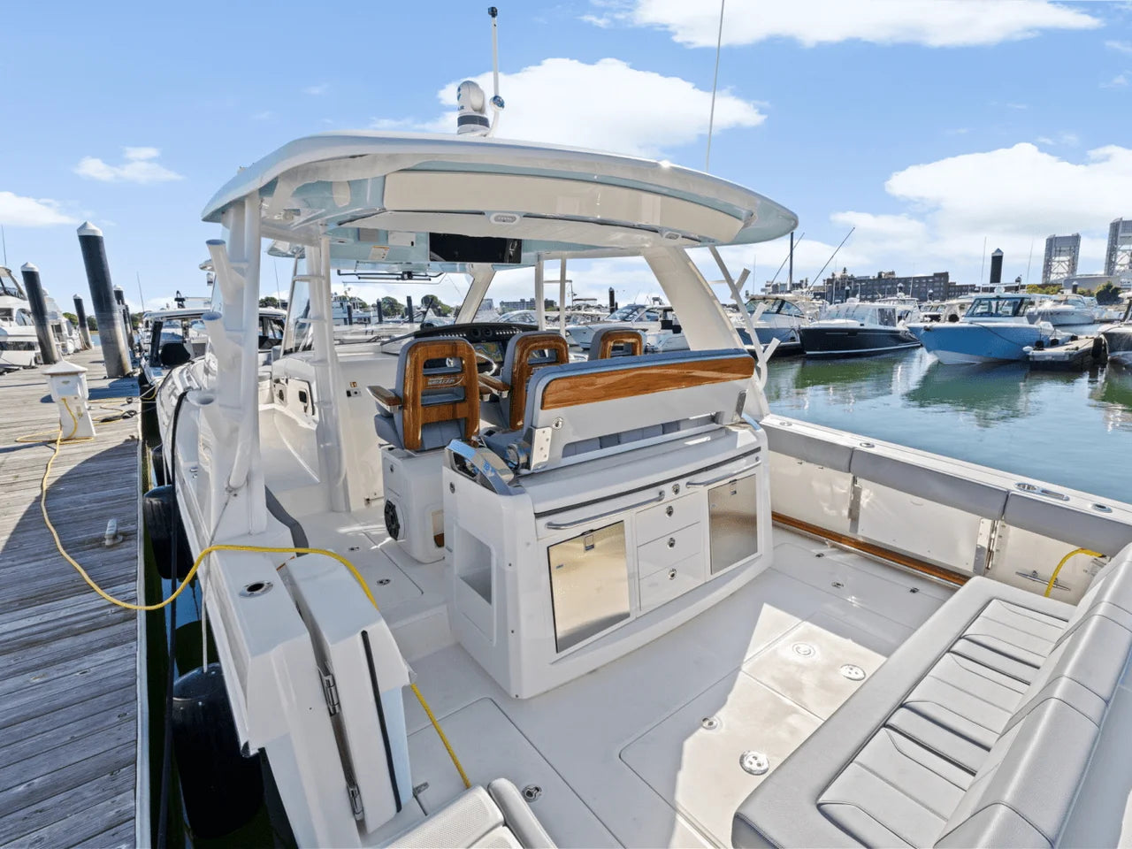 2026 Boston Whaler 420 Outrage 42.0 feet, Clearwater, Florida #14