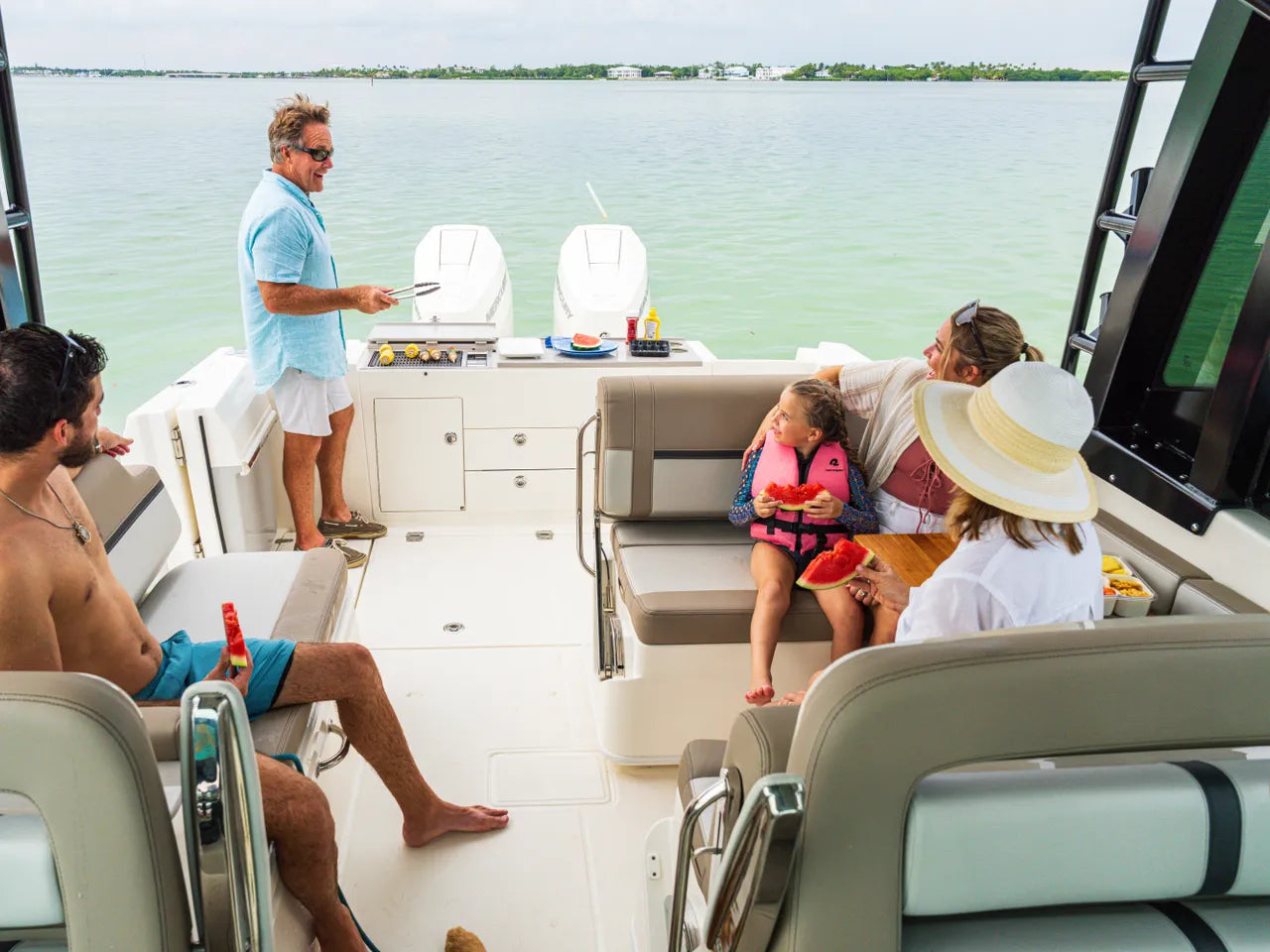 2026 Boston Whaler 330 Vantage 33.0 feet, Clearwater, Florida #16