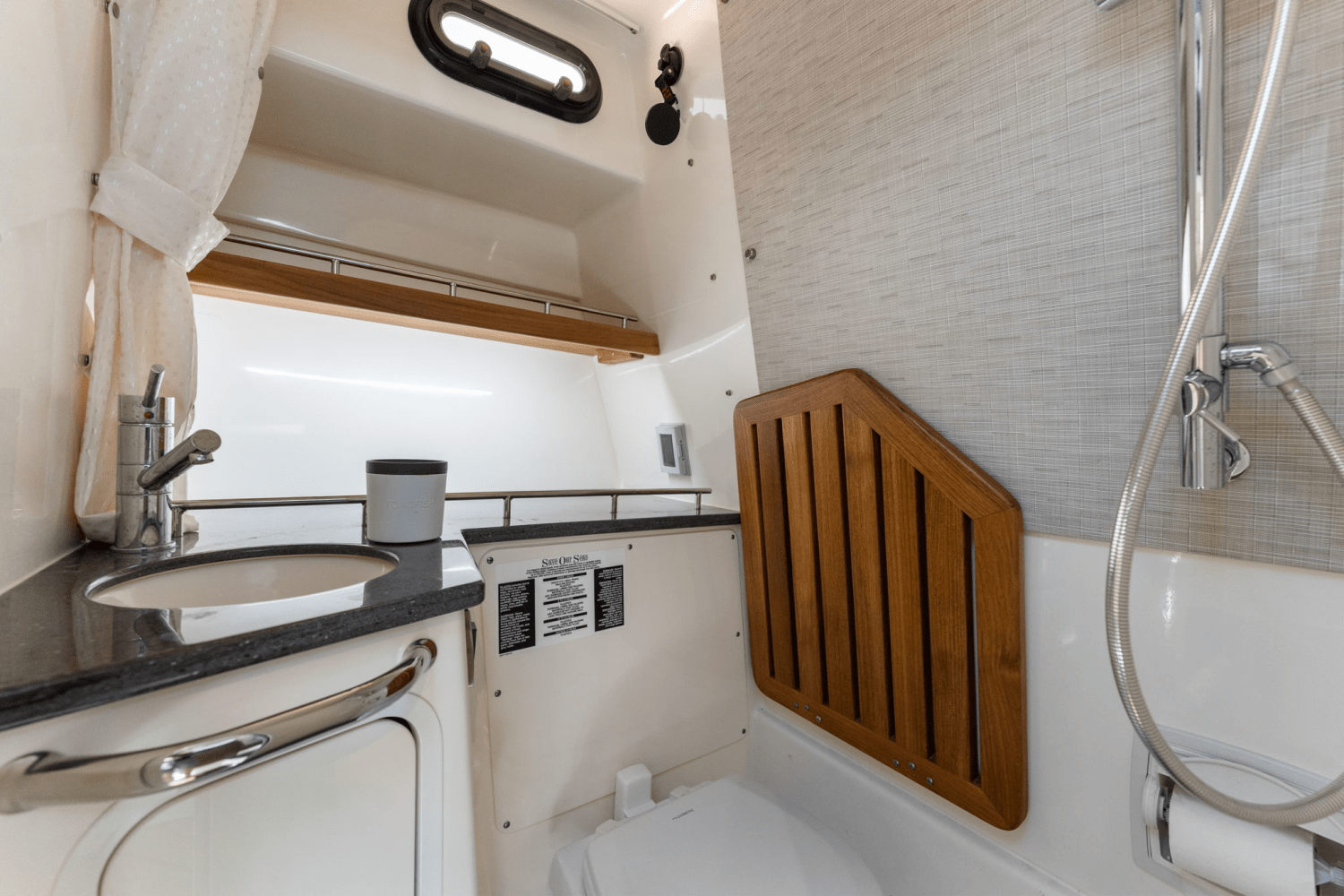 IIQ - Image